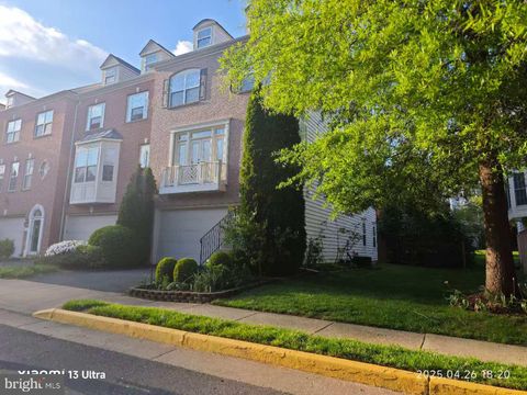 4633 CARISBROOKE LANE FAIRFAX VA 22030