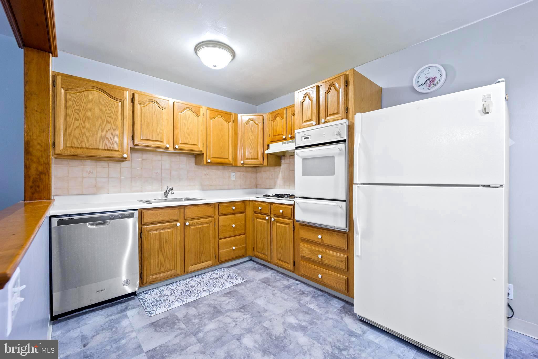 WALTON PARK - Residential