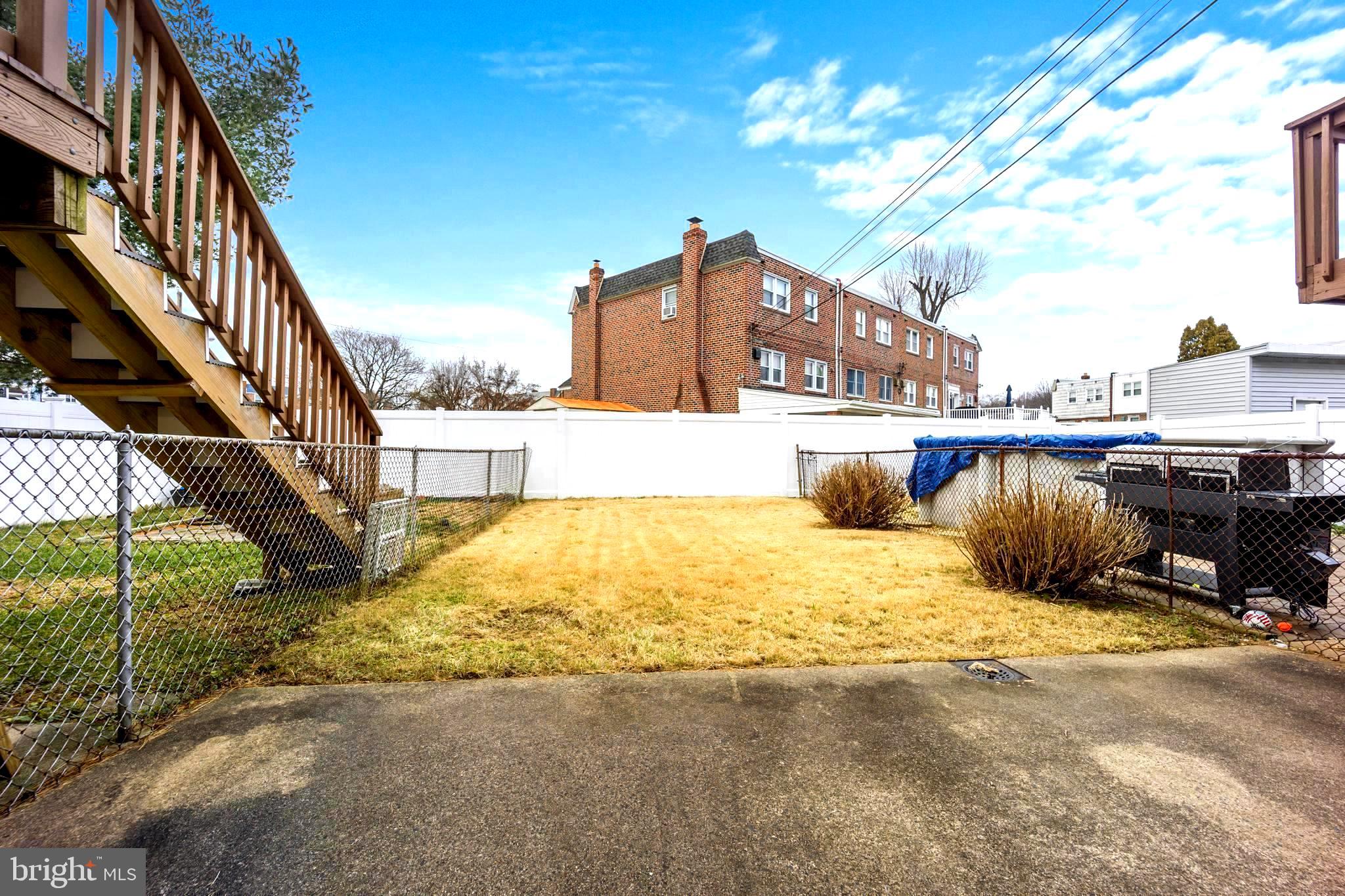 WALTON PARK - Residential