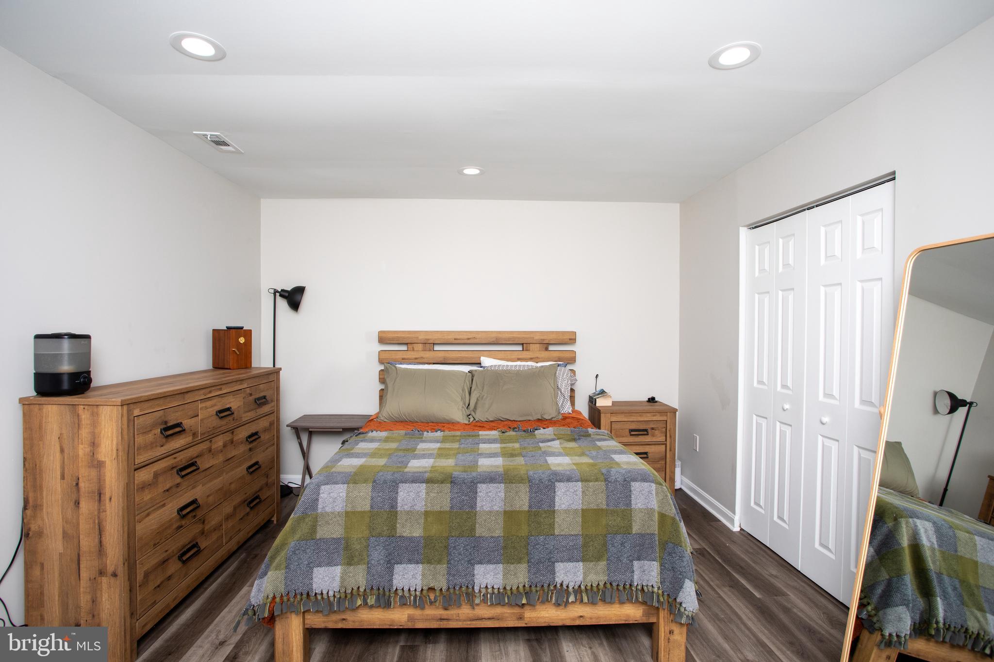 CHELTENHAM - Residential