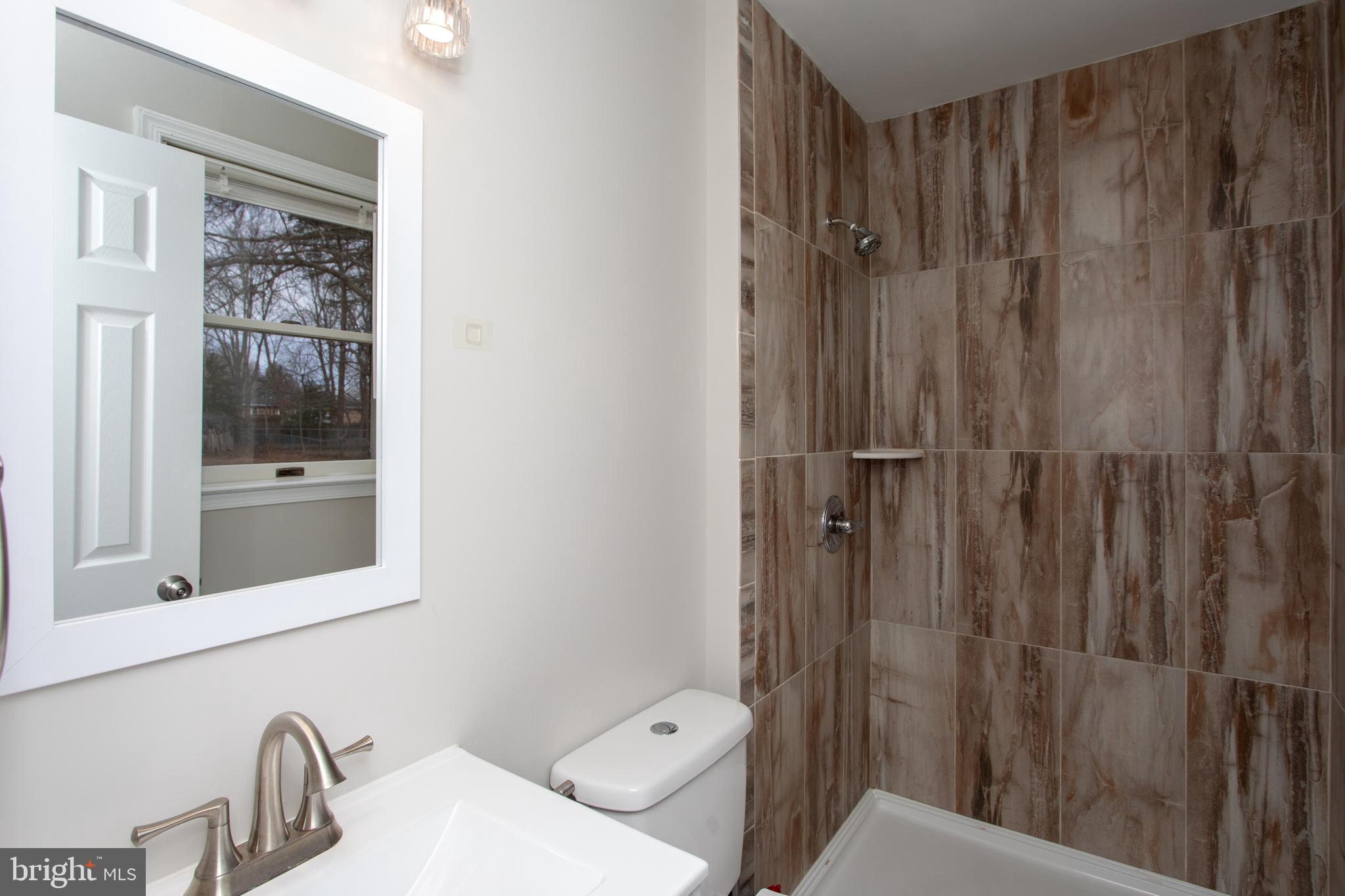 CHELTENHAM - Residential