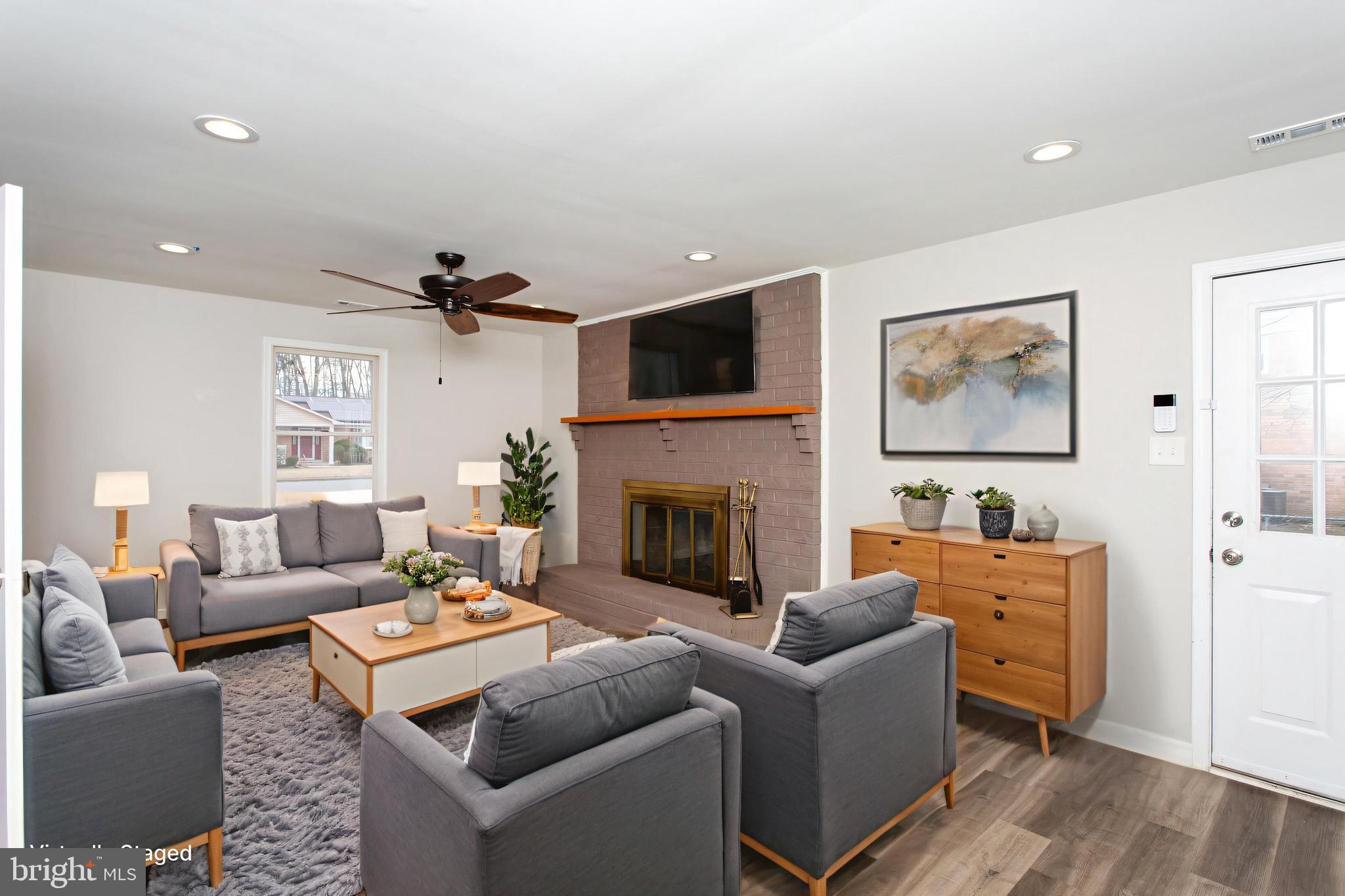 CHELTENHAM - Residential