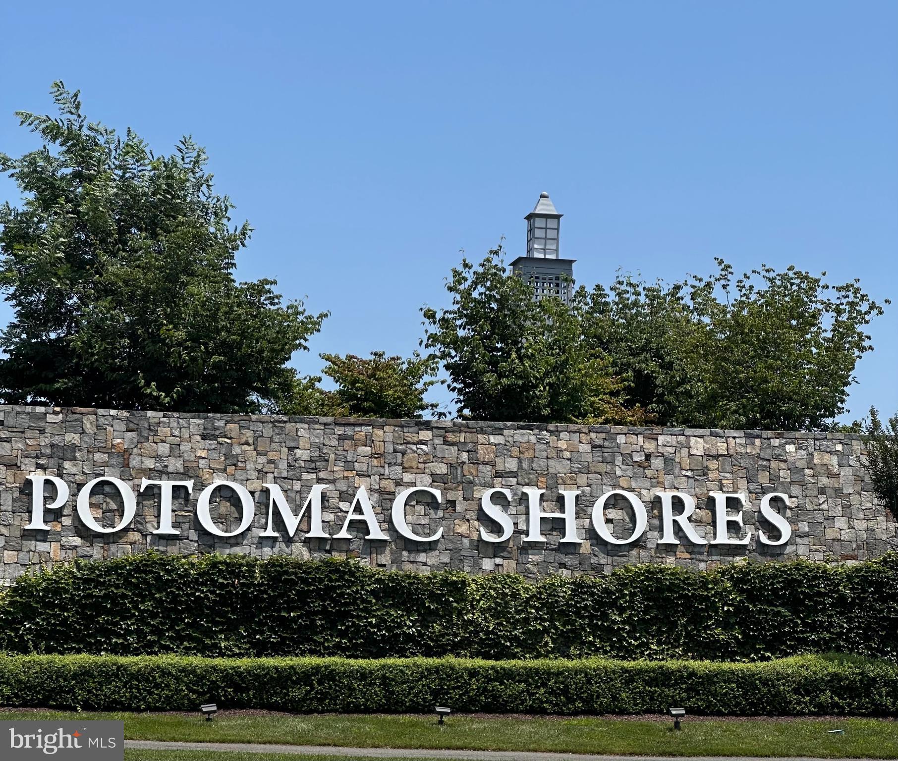 POTOMAC SHORES - Residential