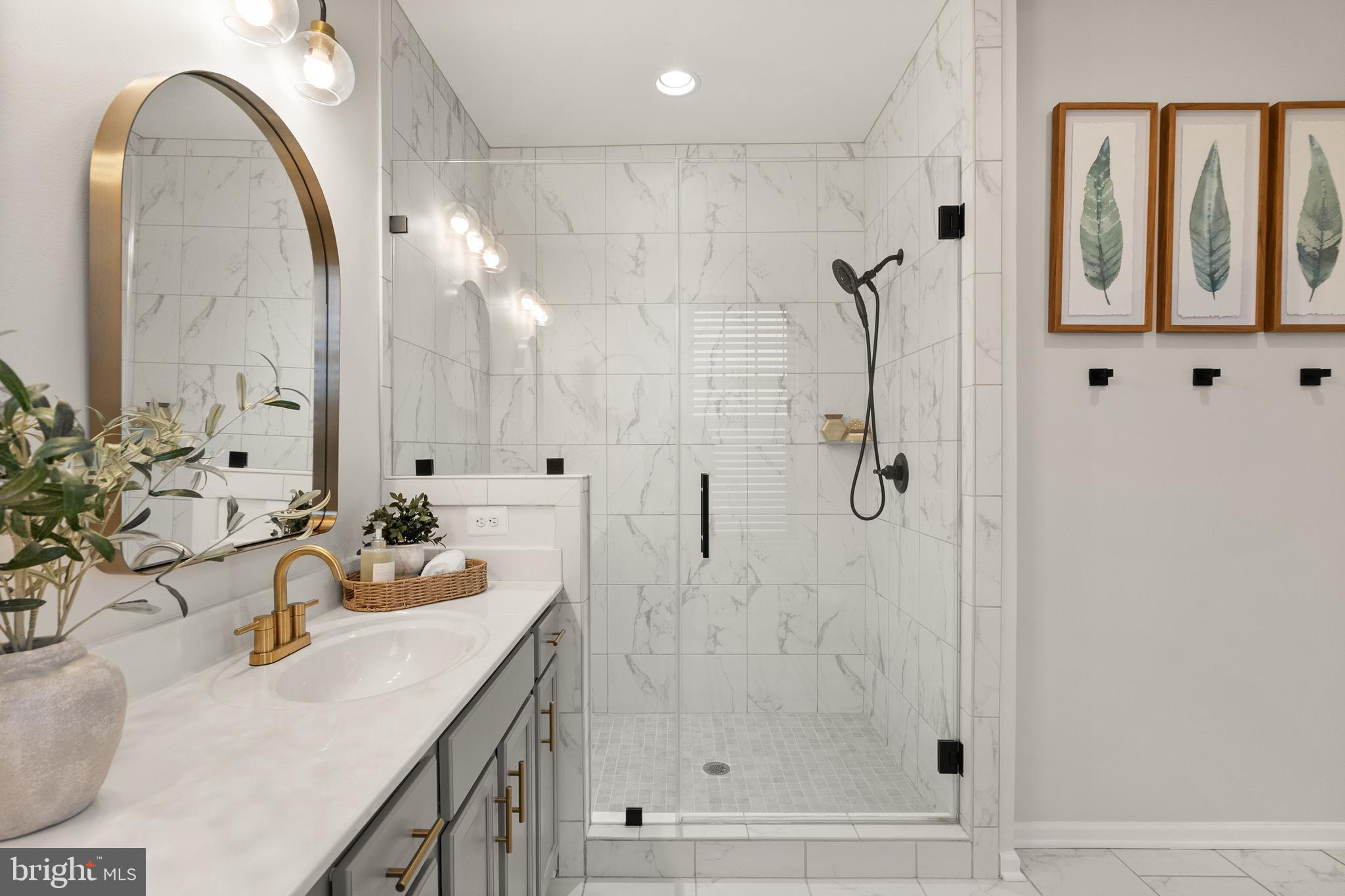 POTOMAC SHORES - Residential