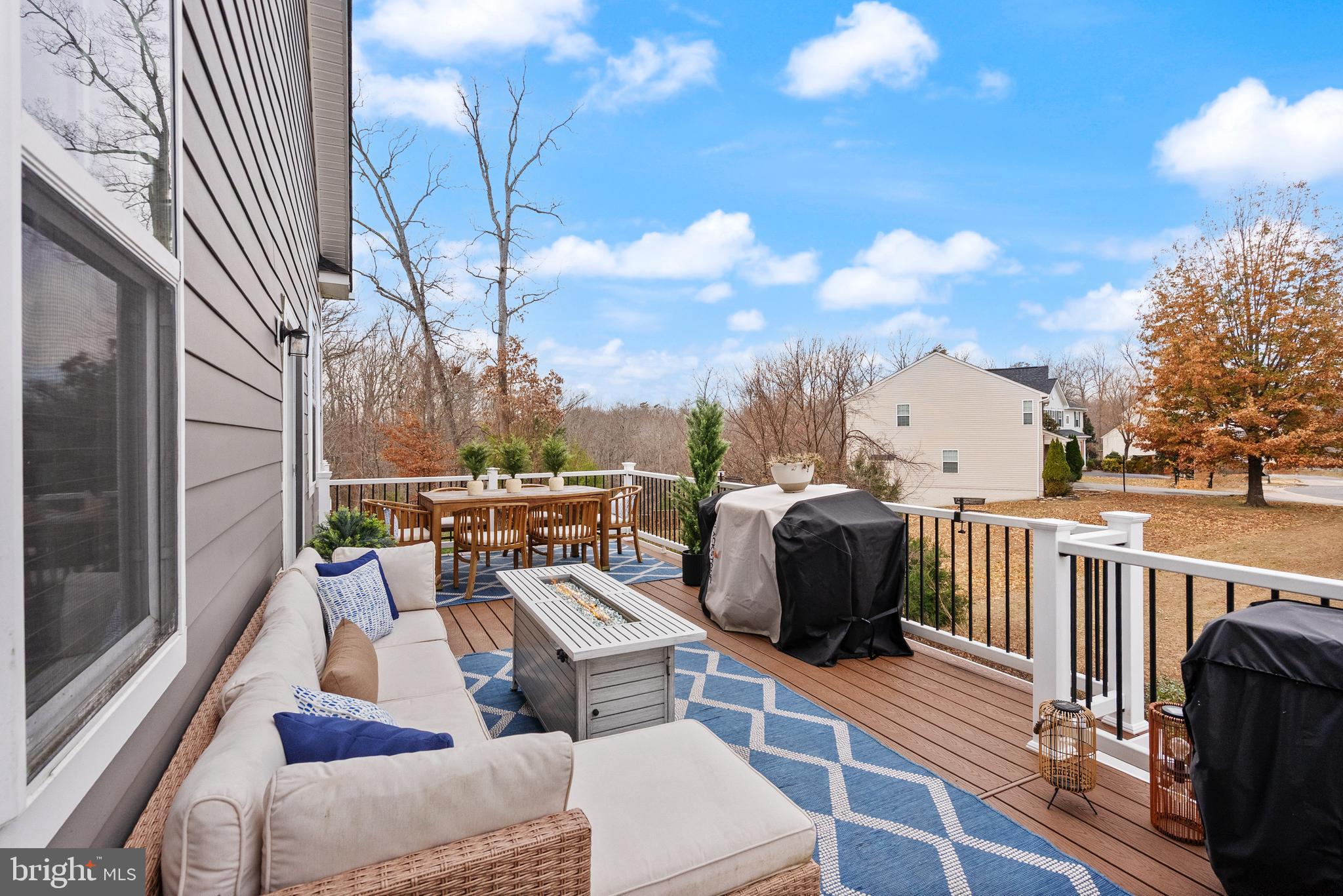 POTOMAC SHORES - Residential