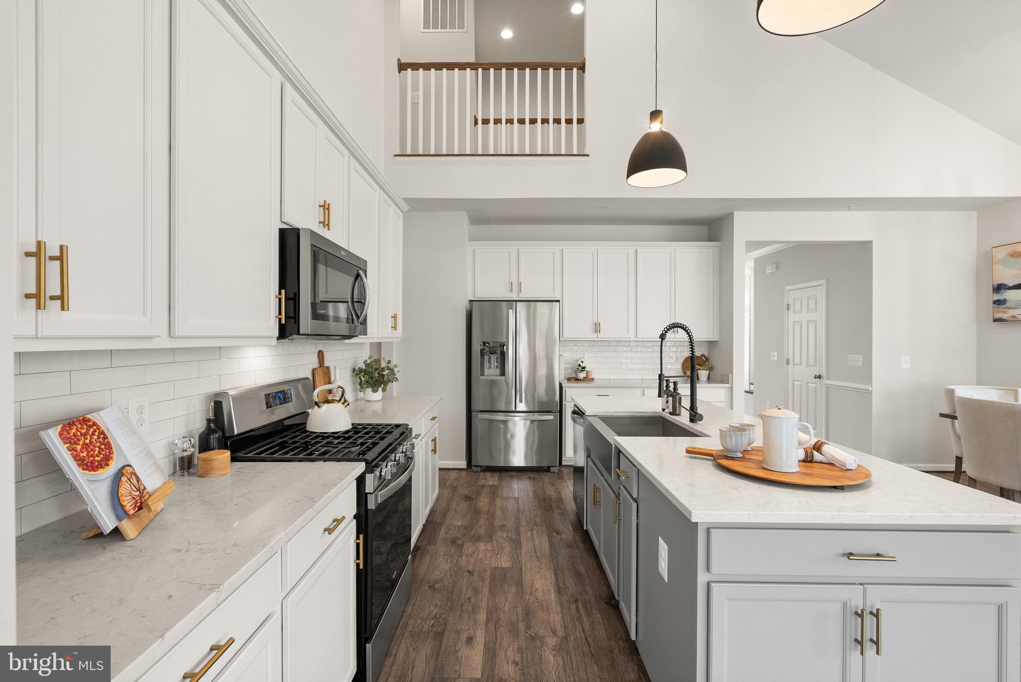 POTOMAC SHORES - Residential