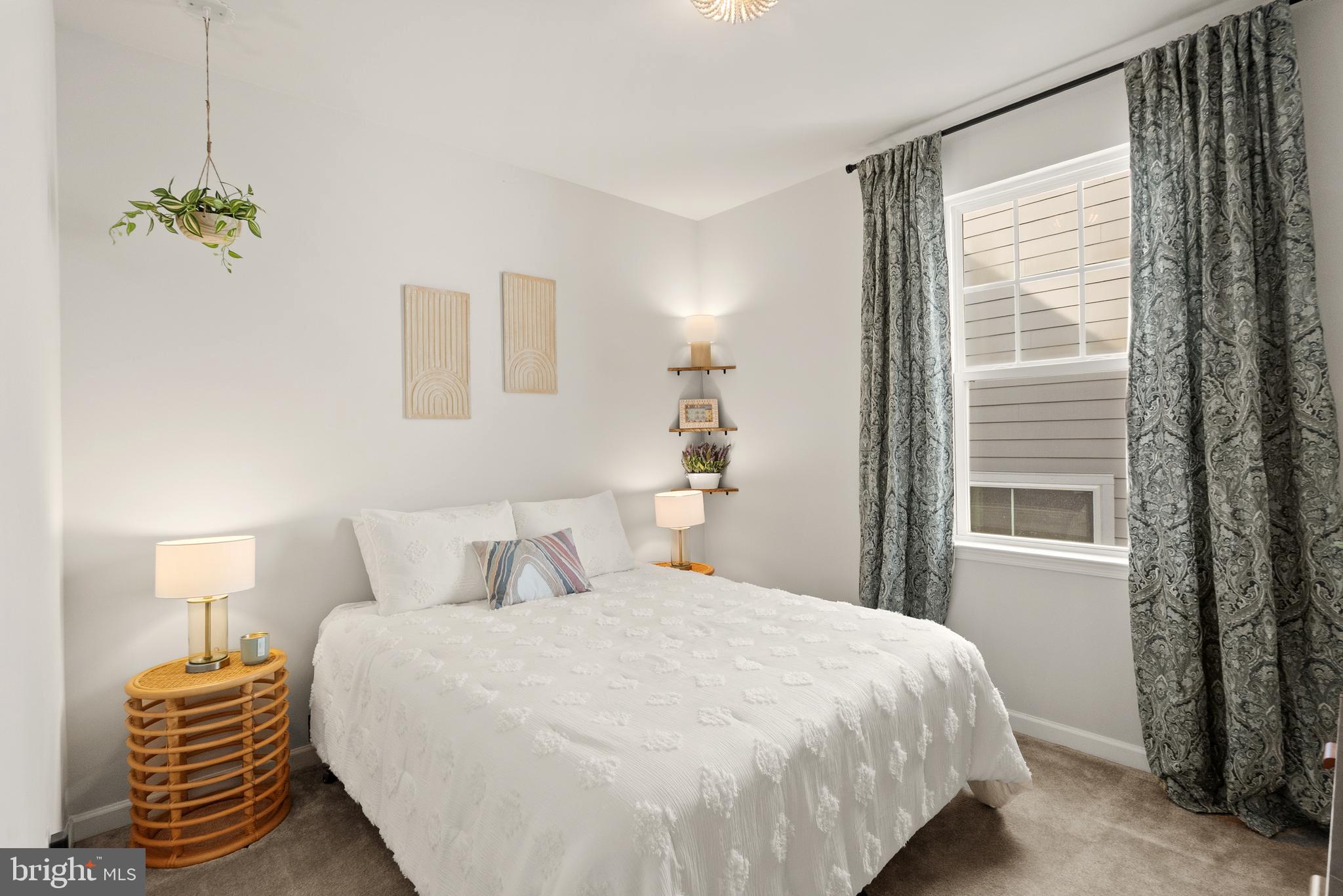 POTOMAC SHORES - Residential