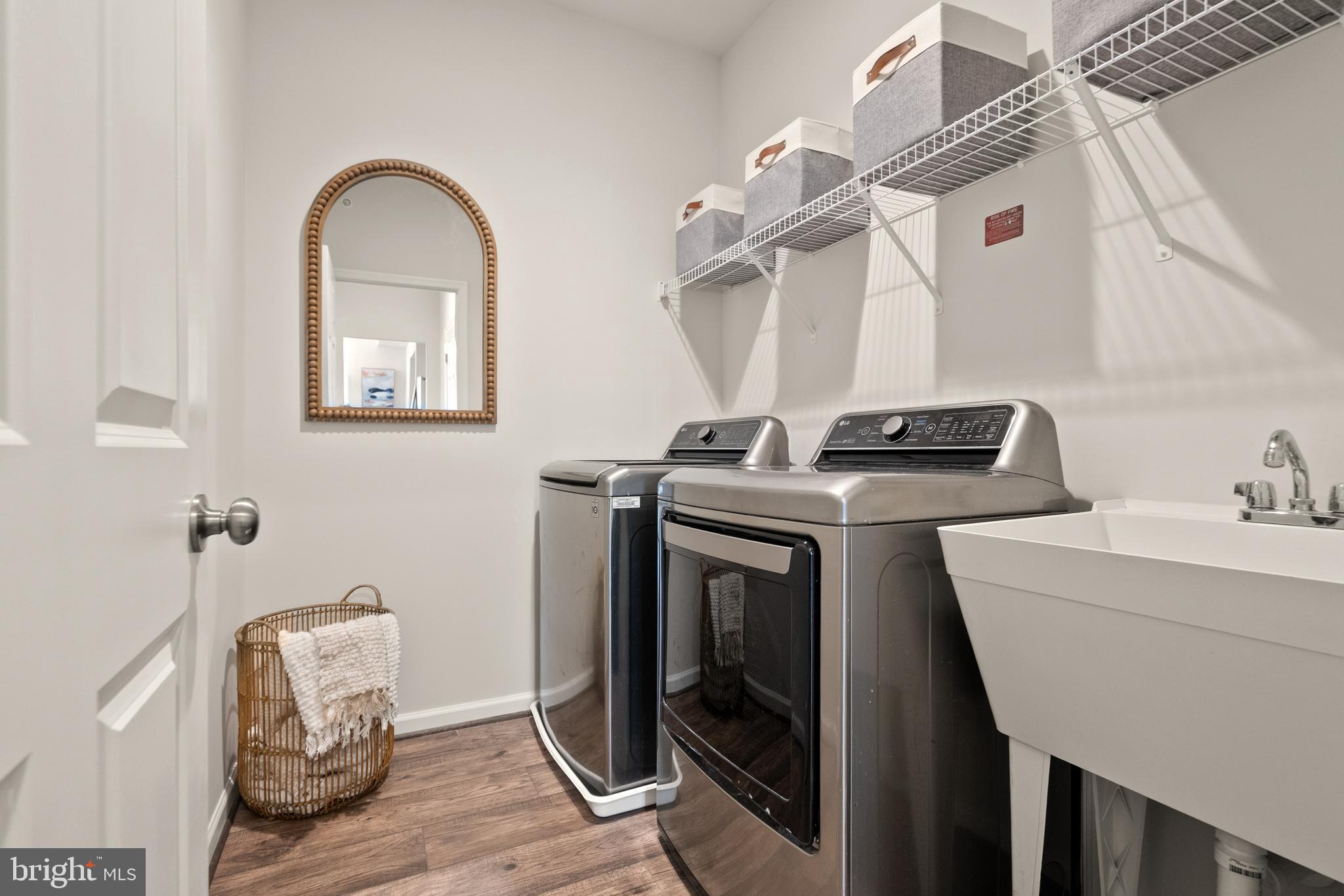 POTOMAC SHORES - Residential