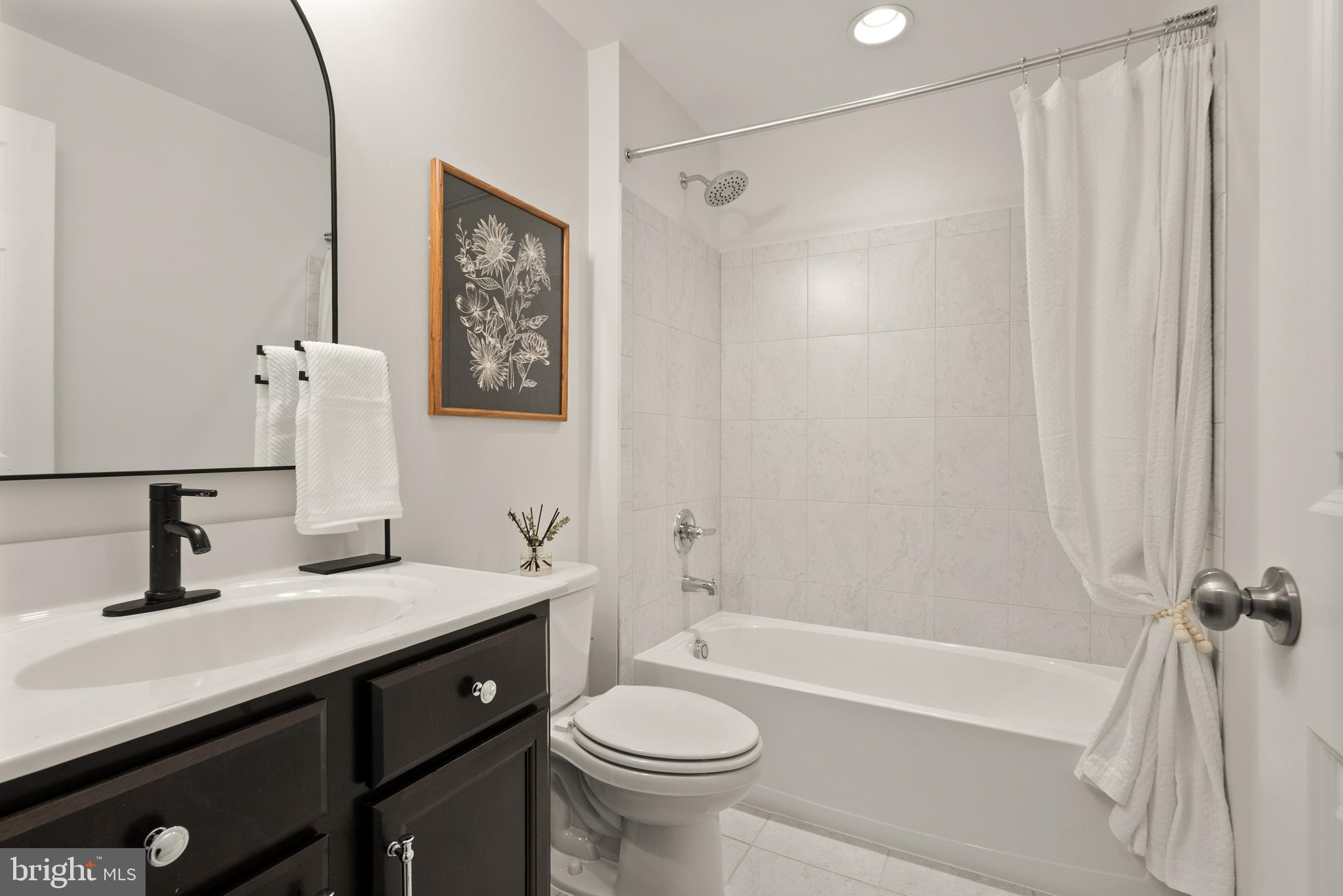 POTOMAC SHORES - Residential