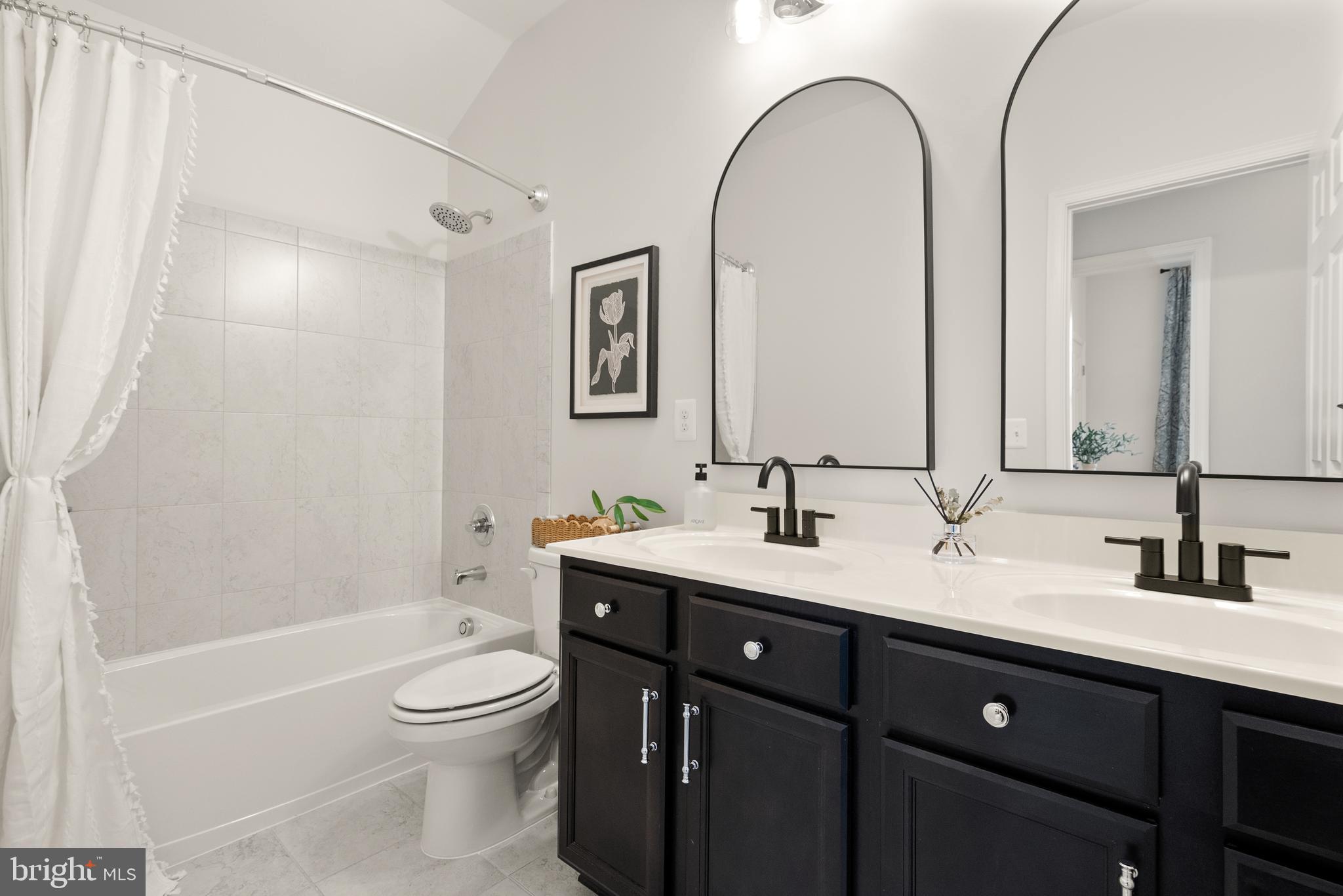 POTOMAC SHORES - Residential