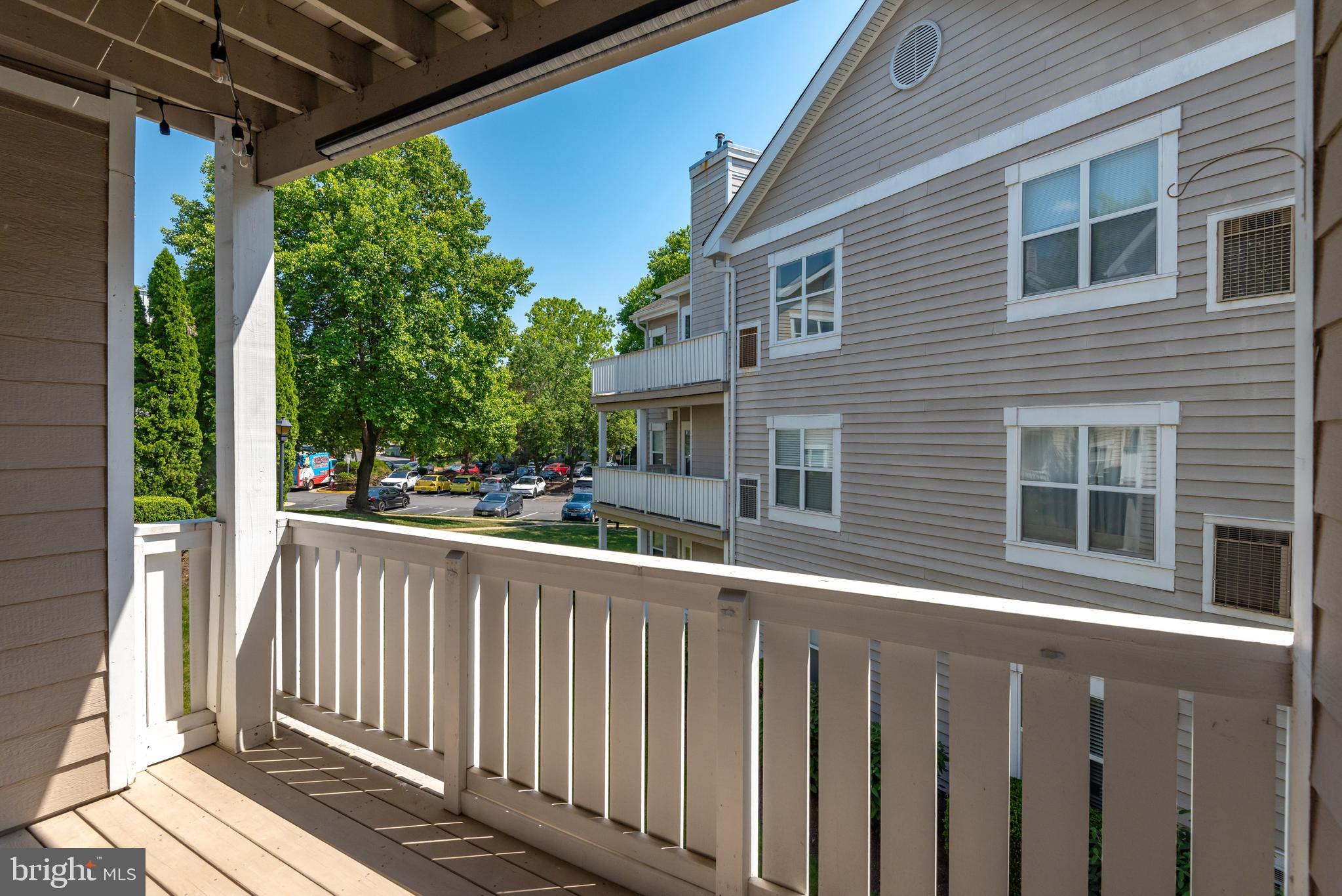 SANDERLING CONDO - Residential