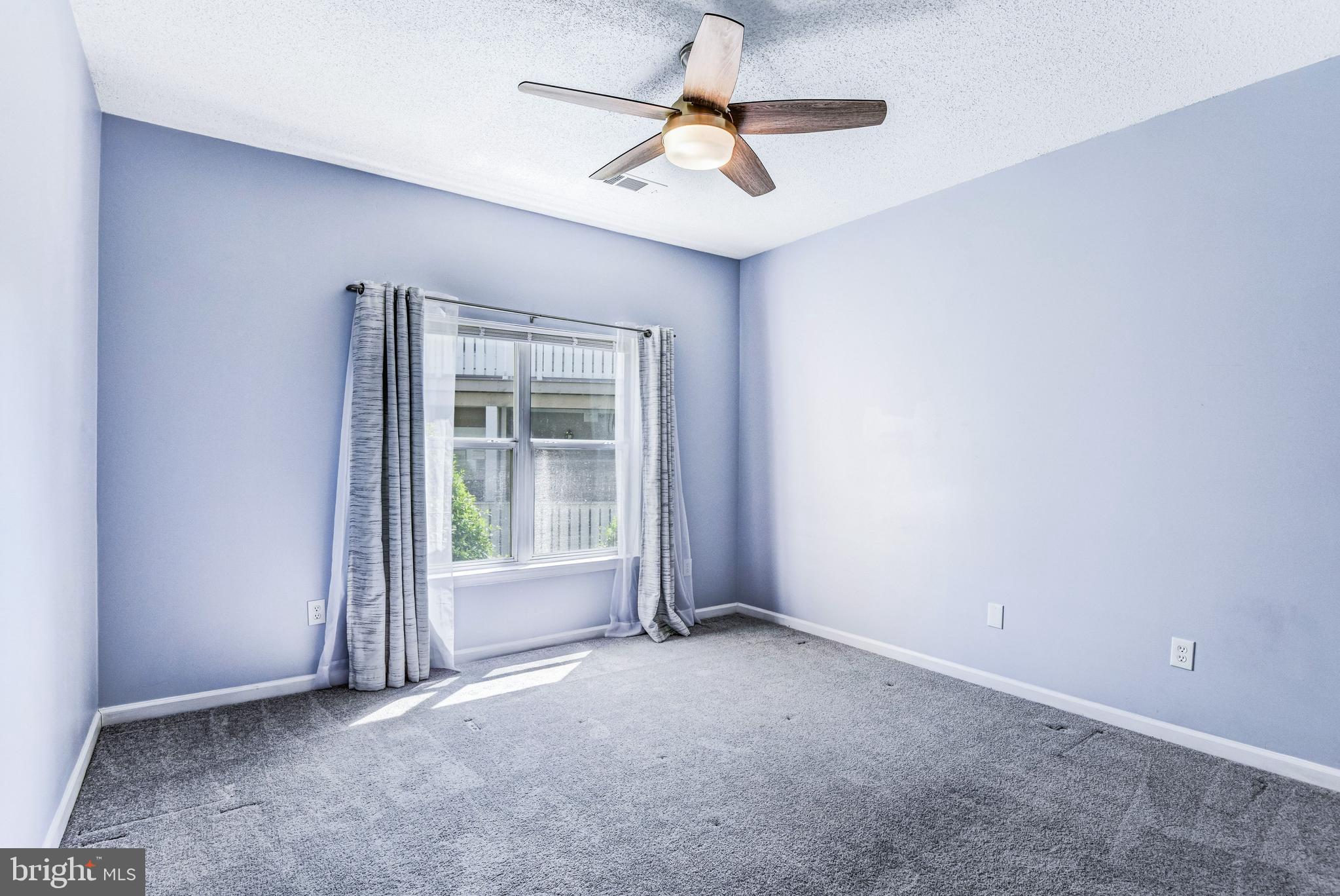 SANDERLING CONDO - Residential