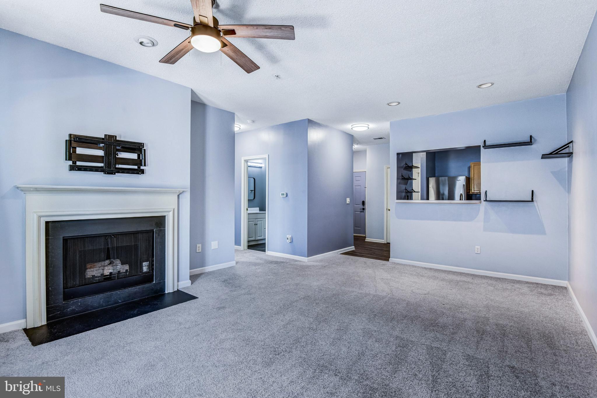 SANDERLING CONDO - Residential