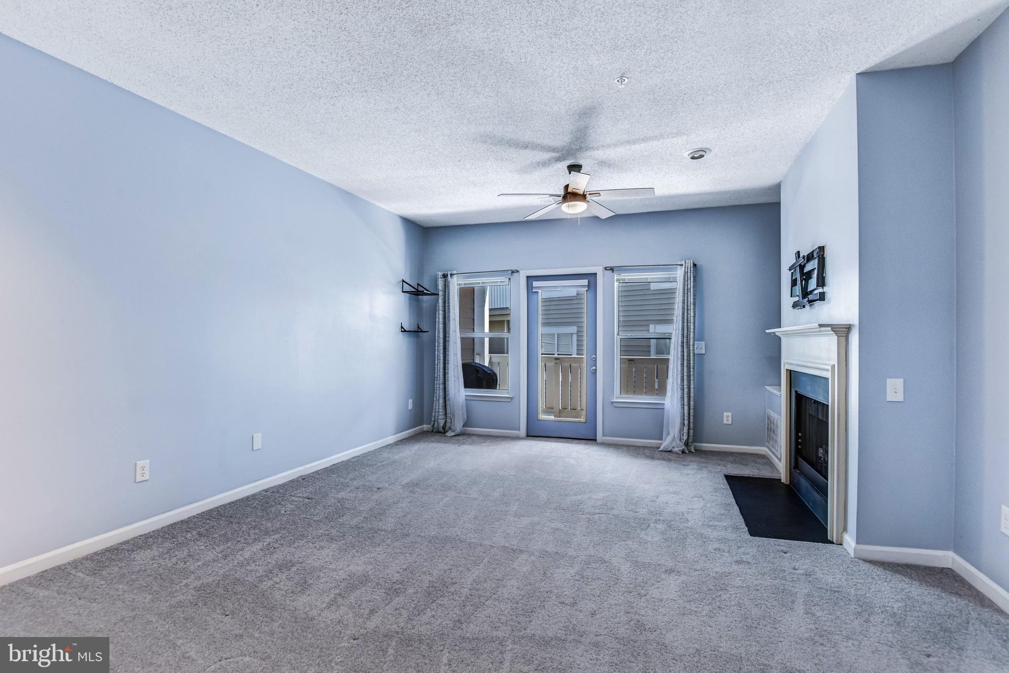 SANDERLING CONDO - Residential