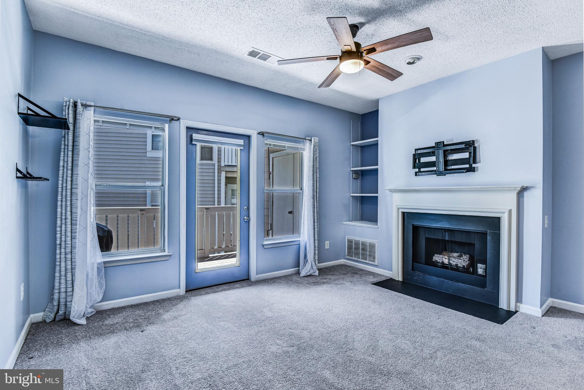 SANDERLING CONDO - Residential