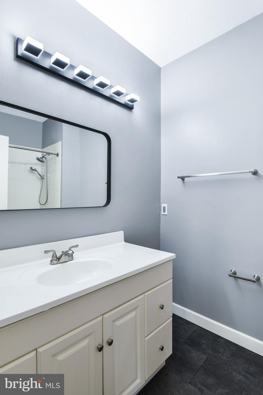 SANDERLING CONDO - Residential