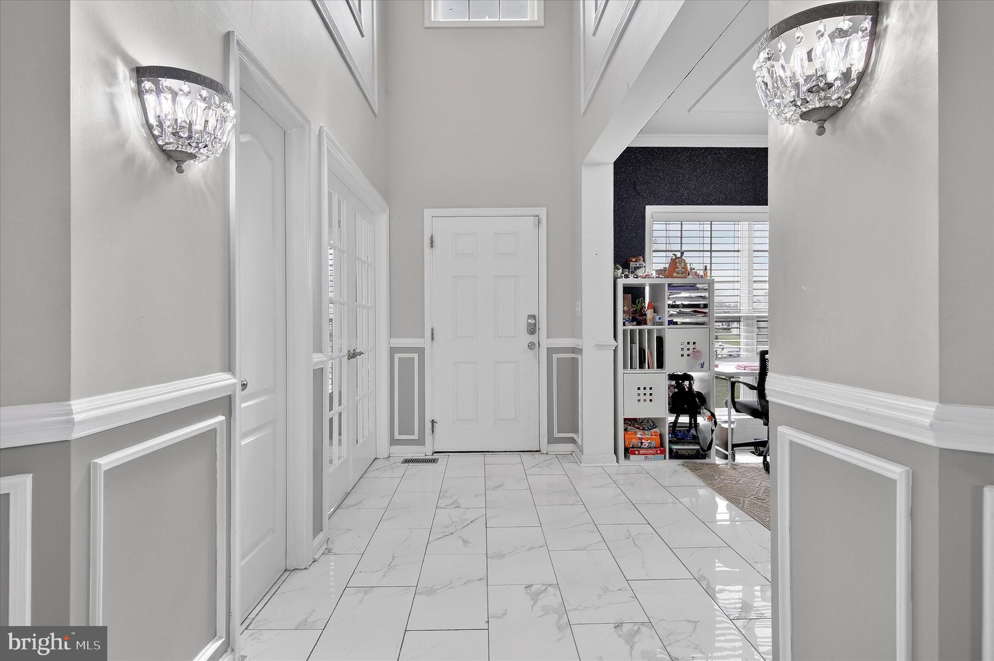 7504 WHITE PLAINS LANE