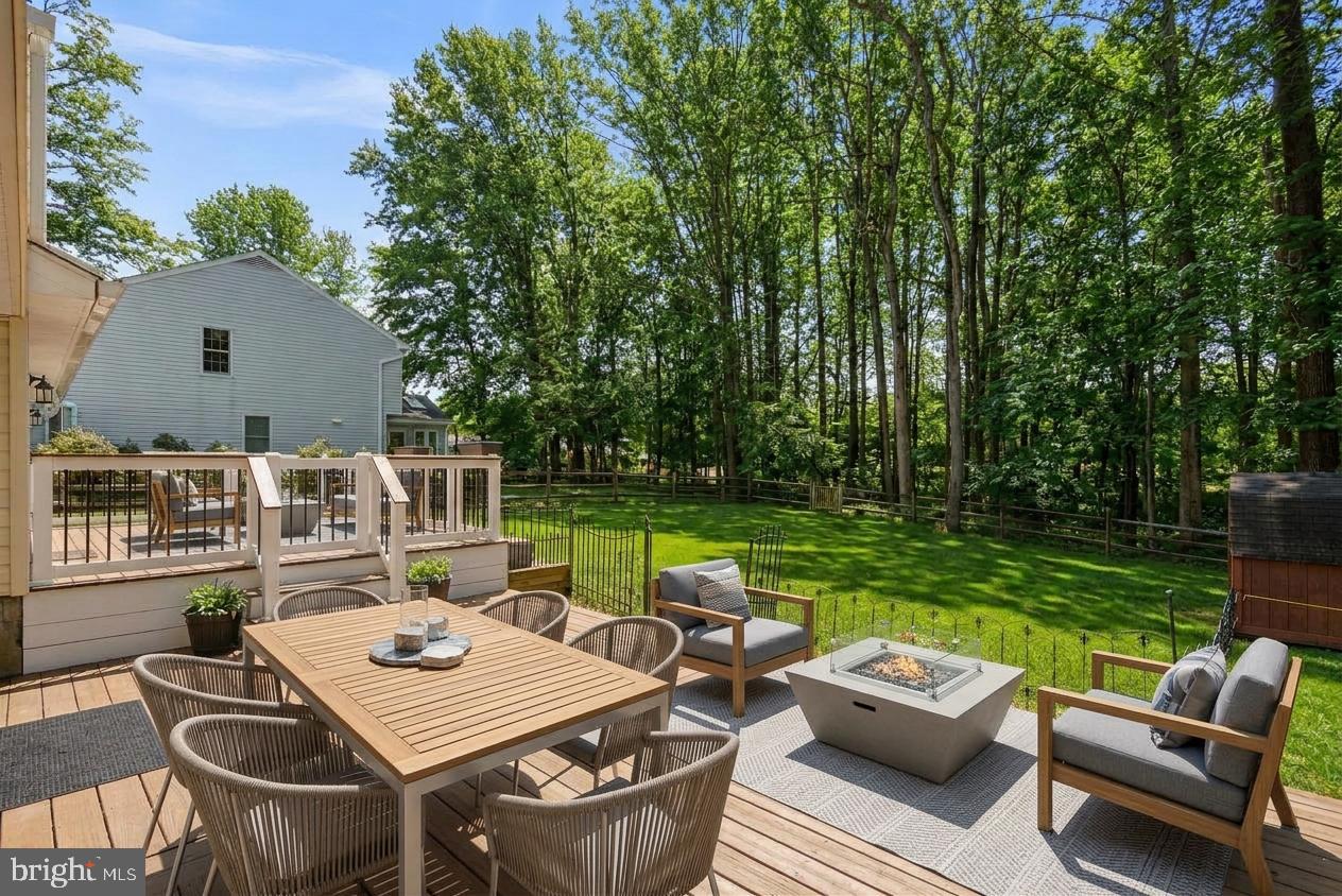 VILLAGE OF KINGS CONTRIVANCE - Residential