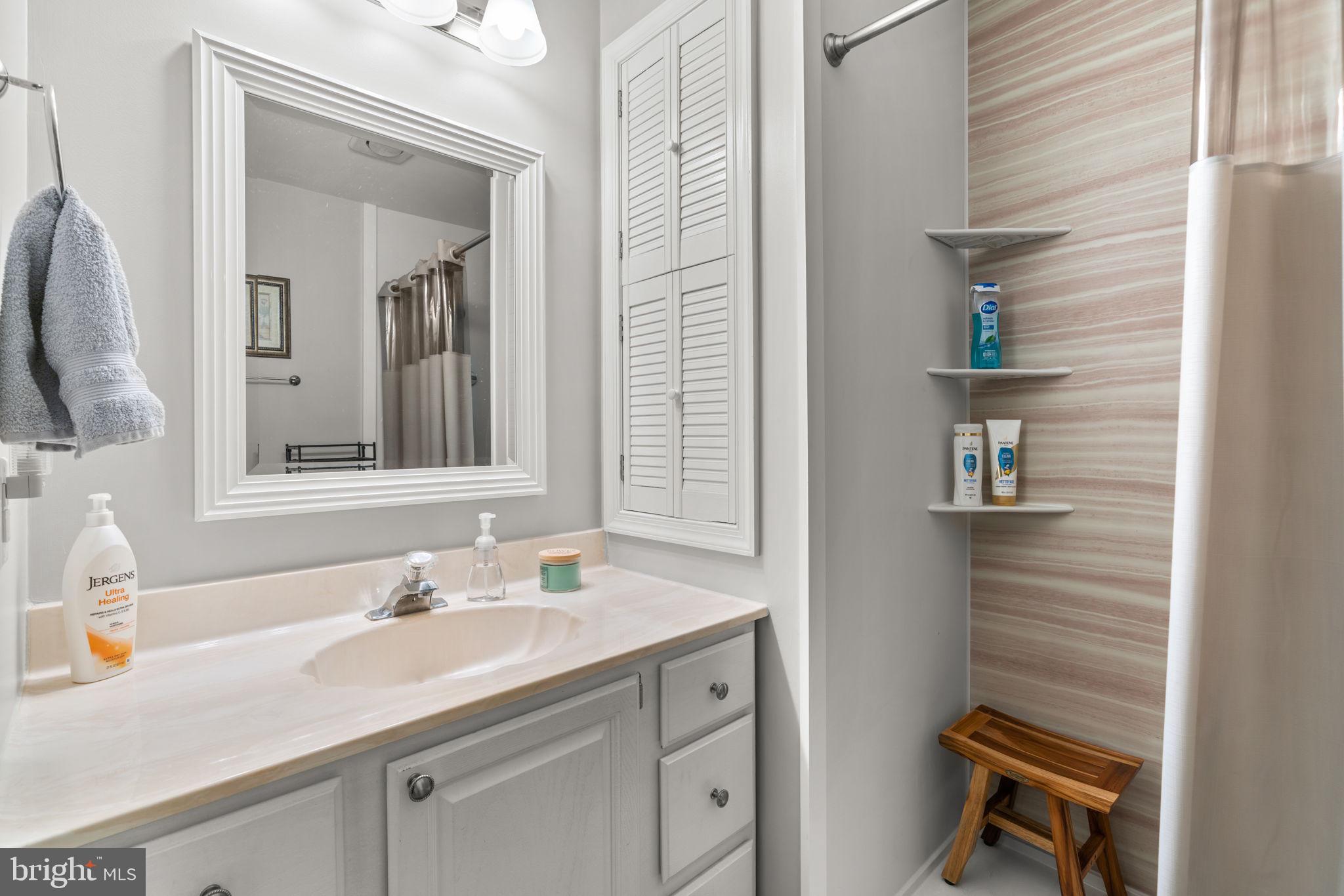 VILLAGE OF KINGS CONTRIVANCE - Residential