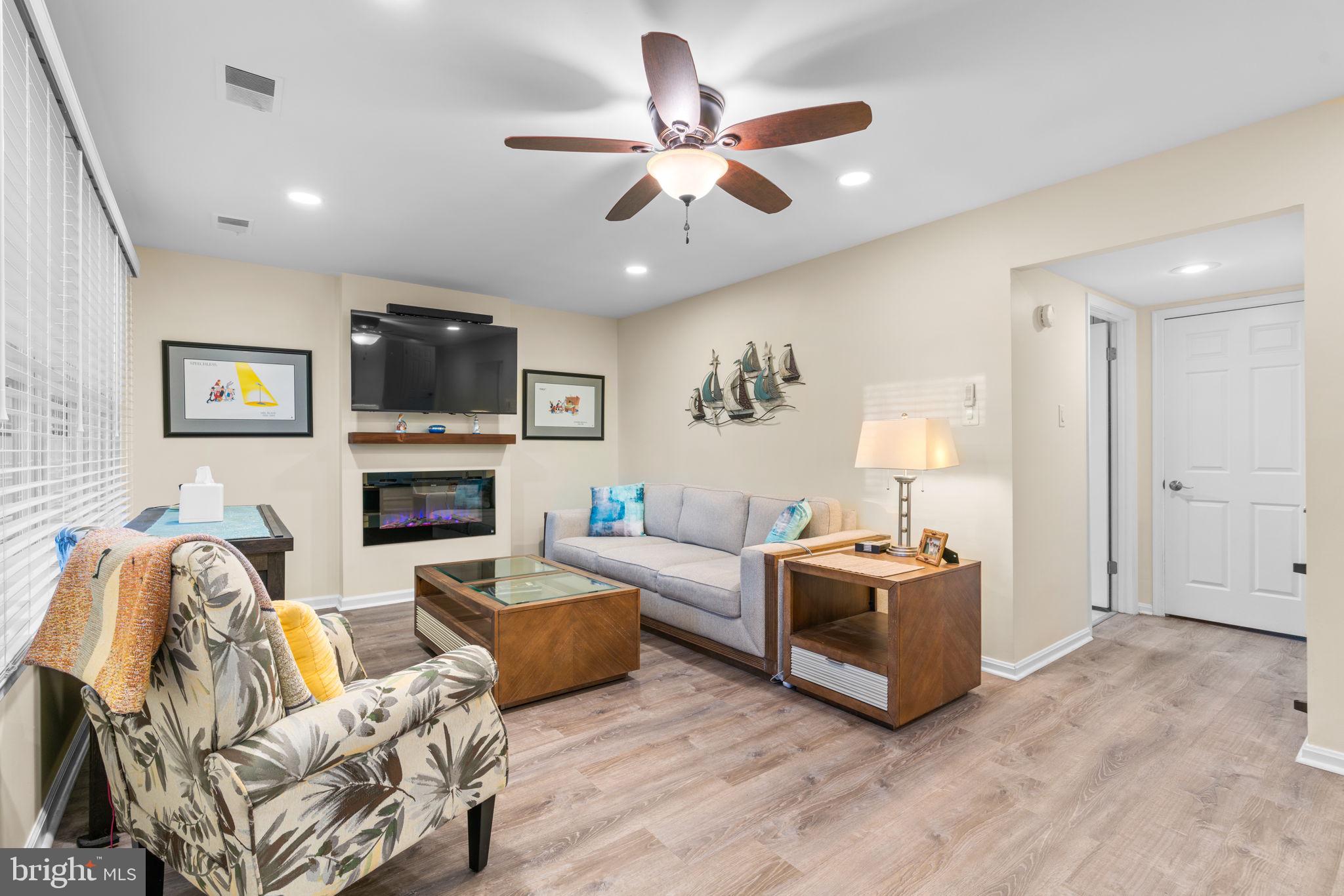 VILLAGE OF KINGS CONTRIVANCE - Residential