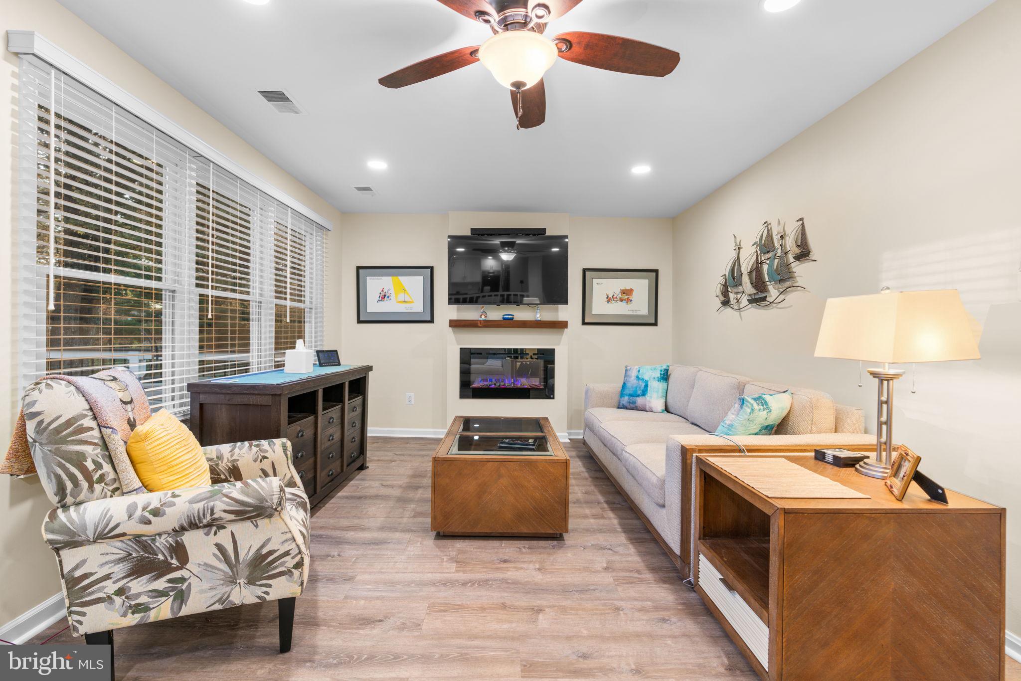 VILLAGE OF KINGS CONTRIVANCE - Residential