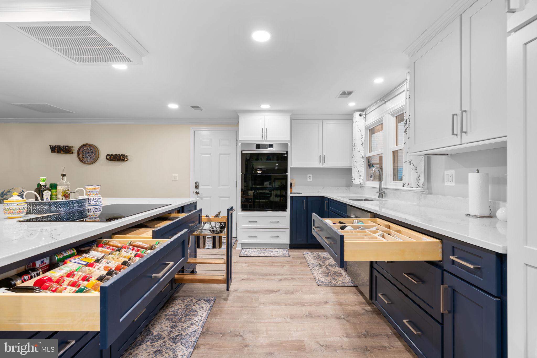 VILLAGE OF KINGS CONTRIVANCE - Residential