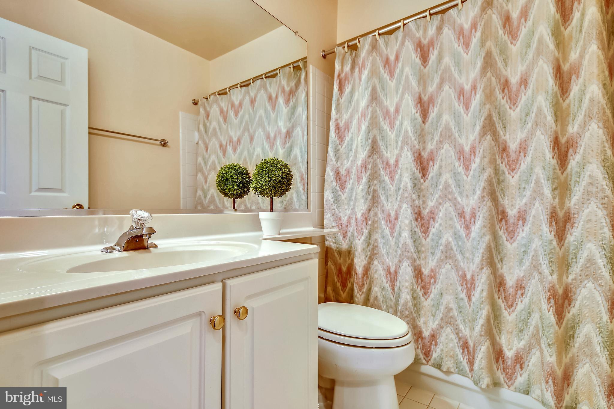 RIVERGATE - Residential