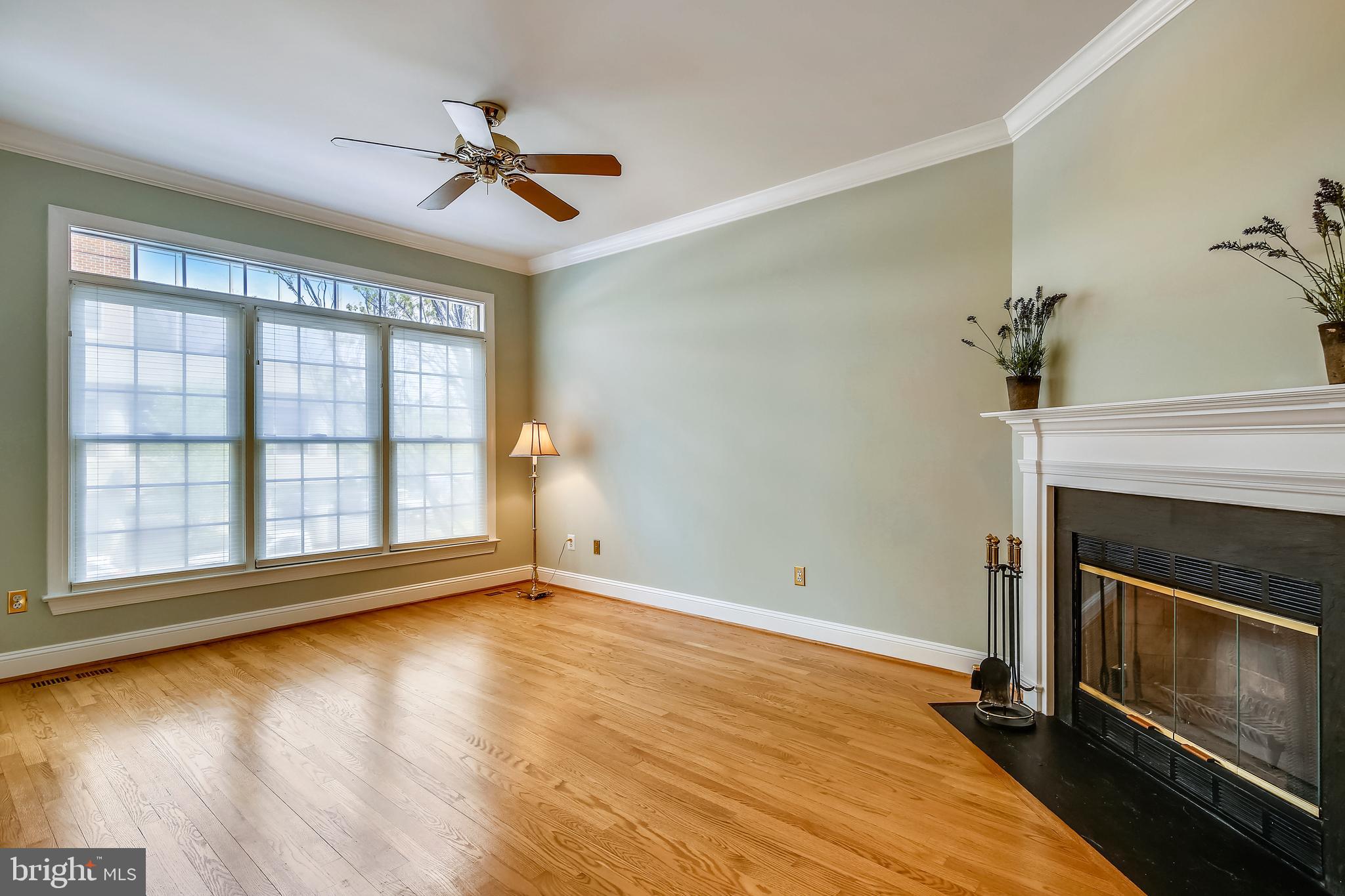 RIVERGATE - Residential