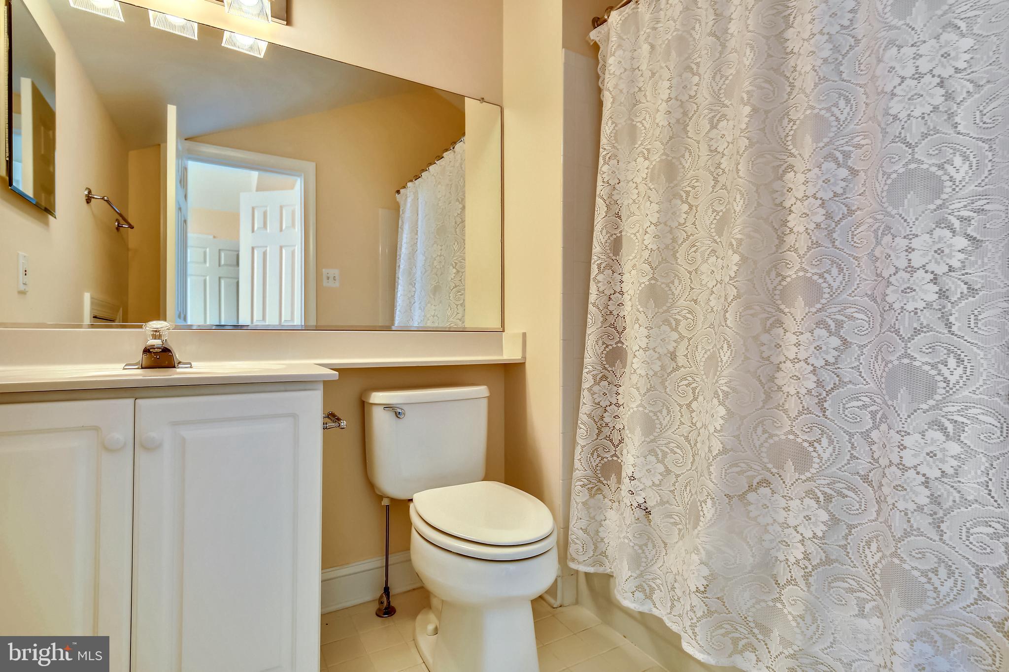 RIVERGATE - Residential