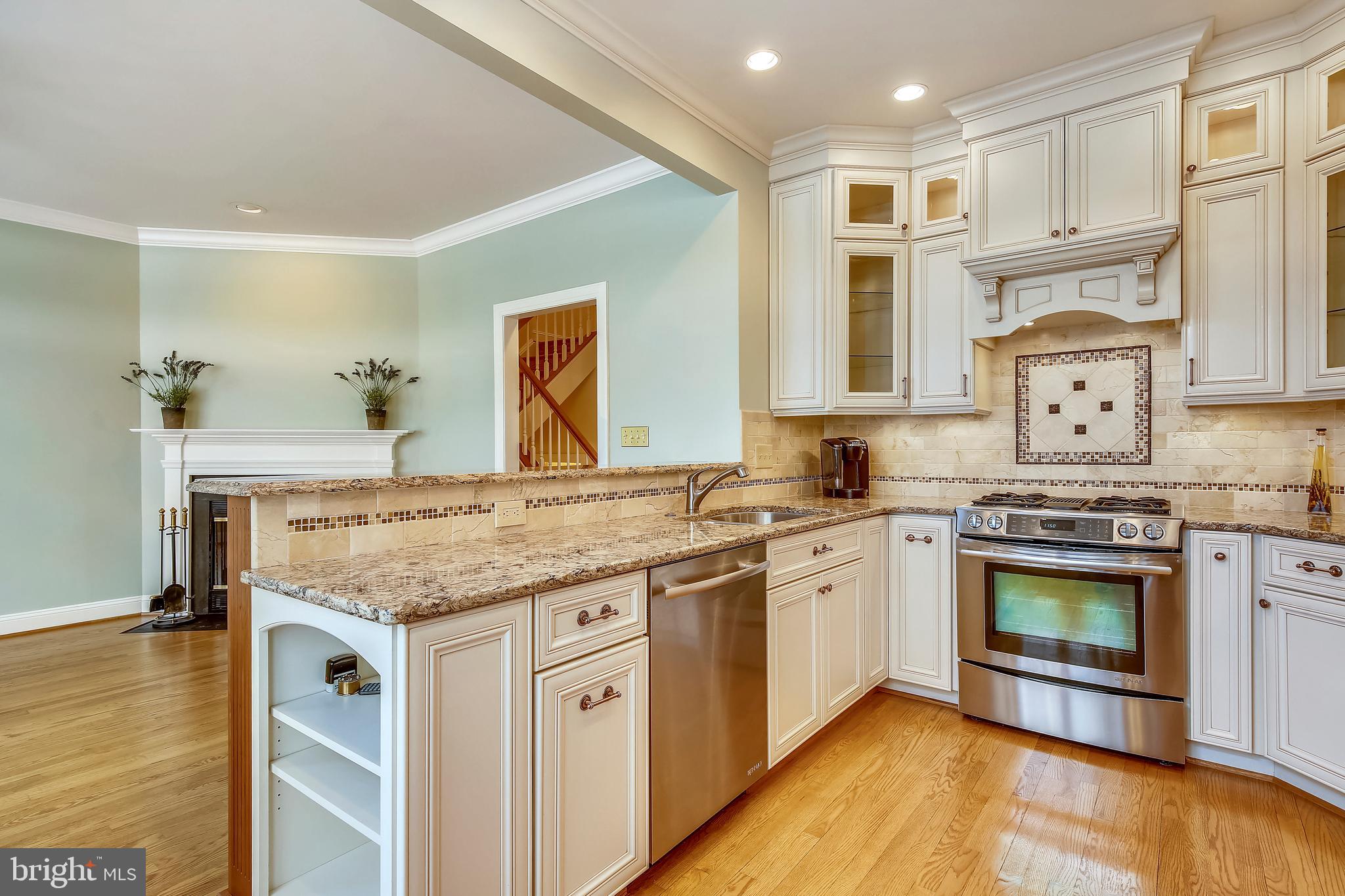 RIVERGATE - Residential