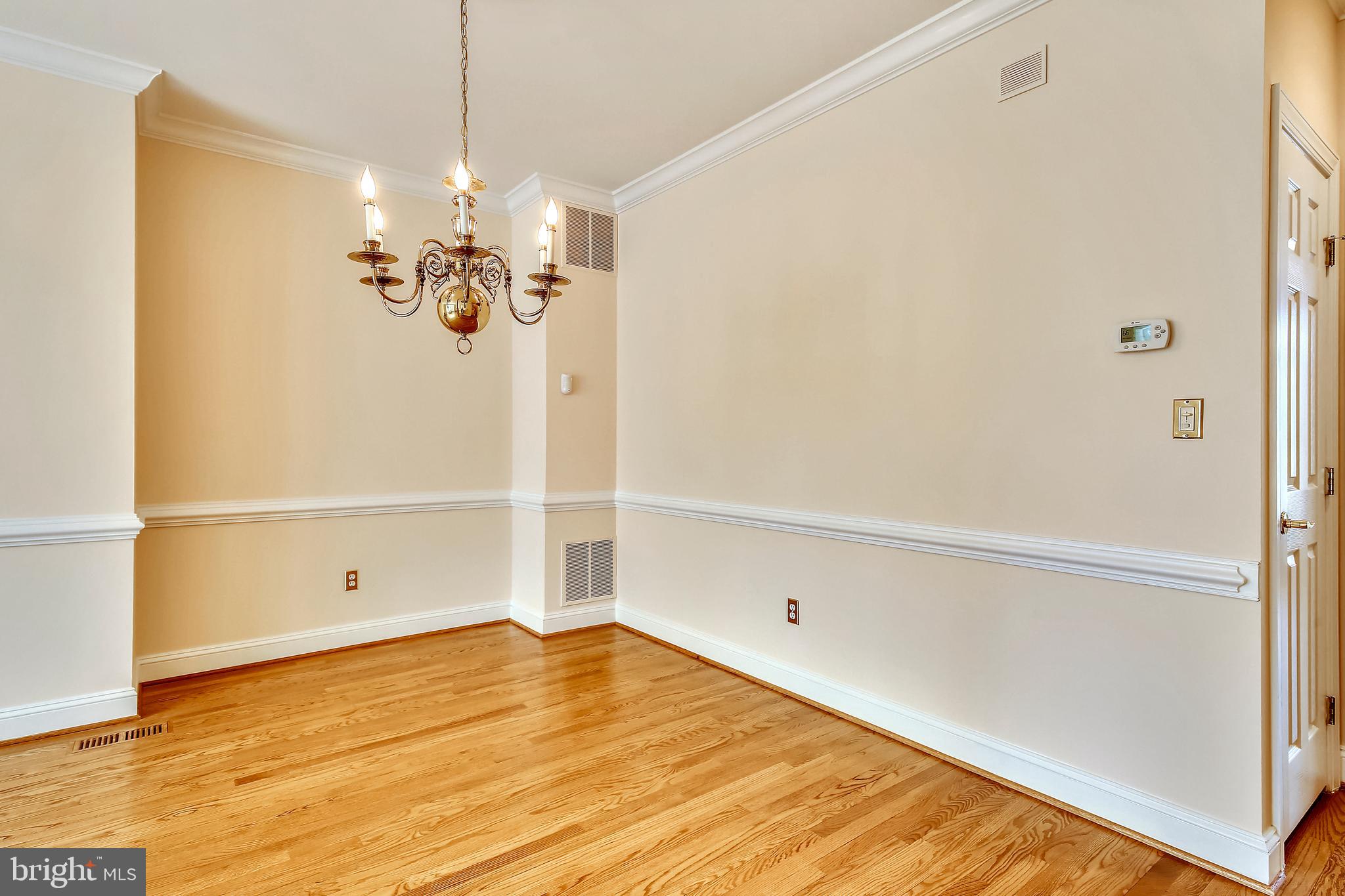 RIVERGATE - Residential