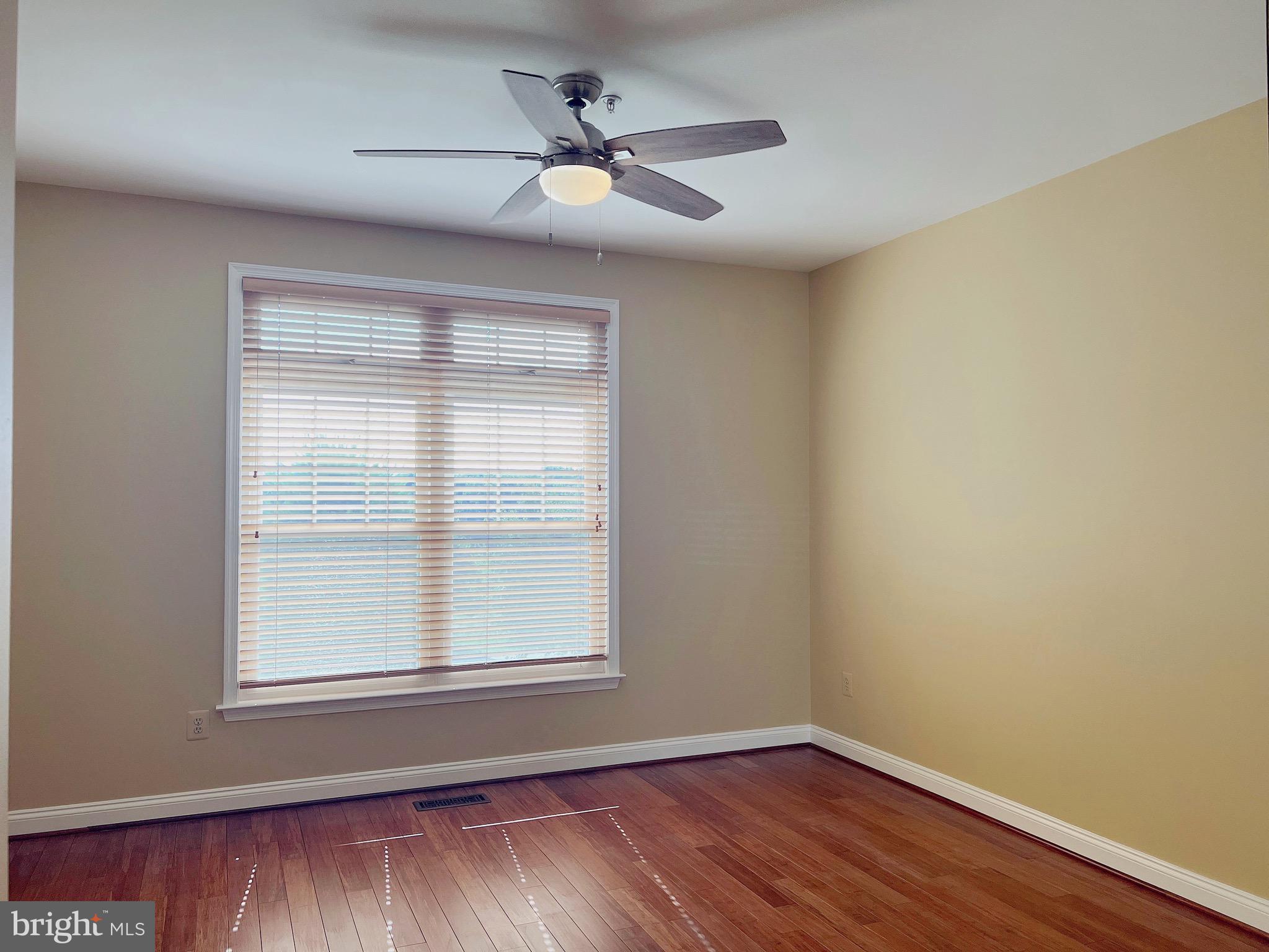 FAIRWAY VILLAS - Residential Lease