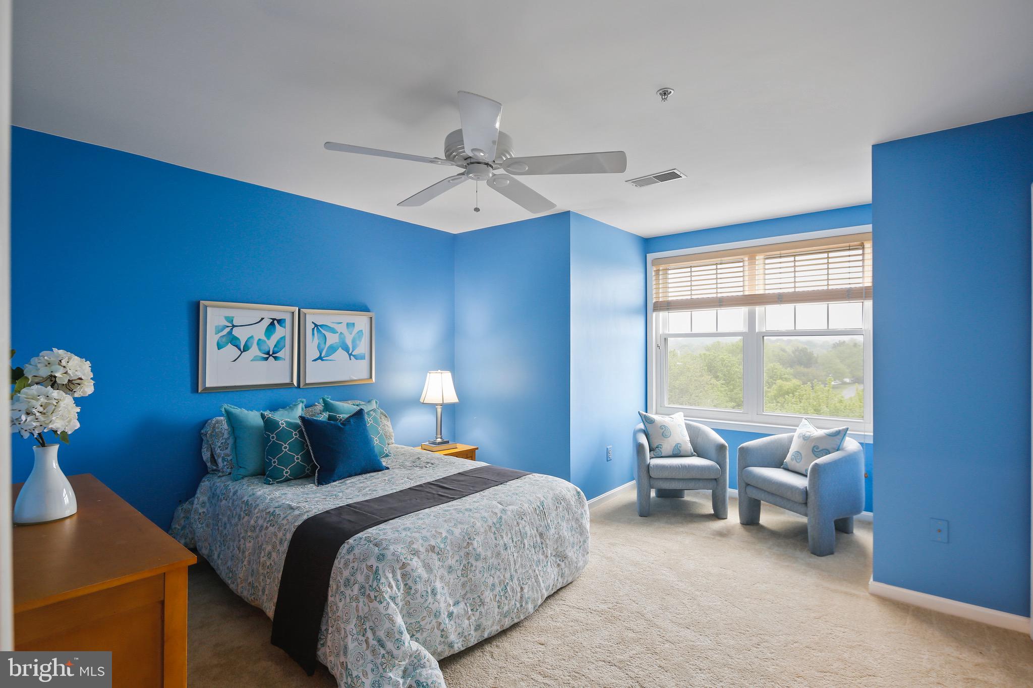 FAIRWAY VILLAS - Residential Lease