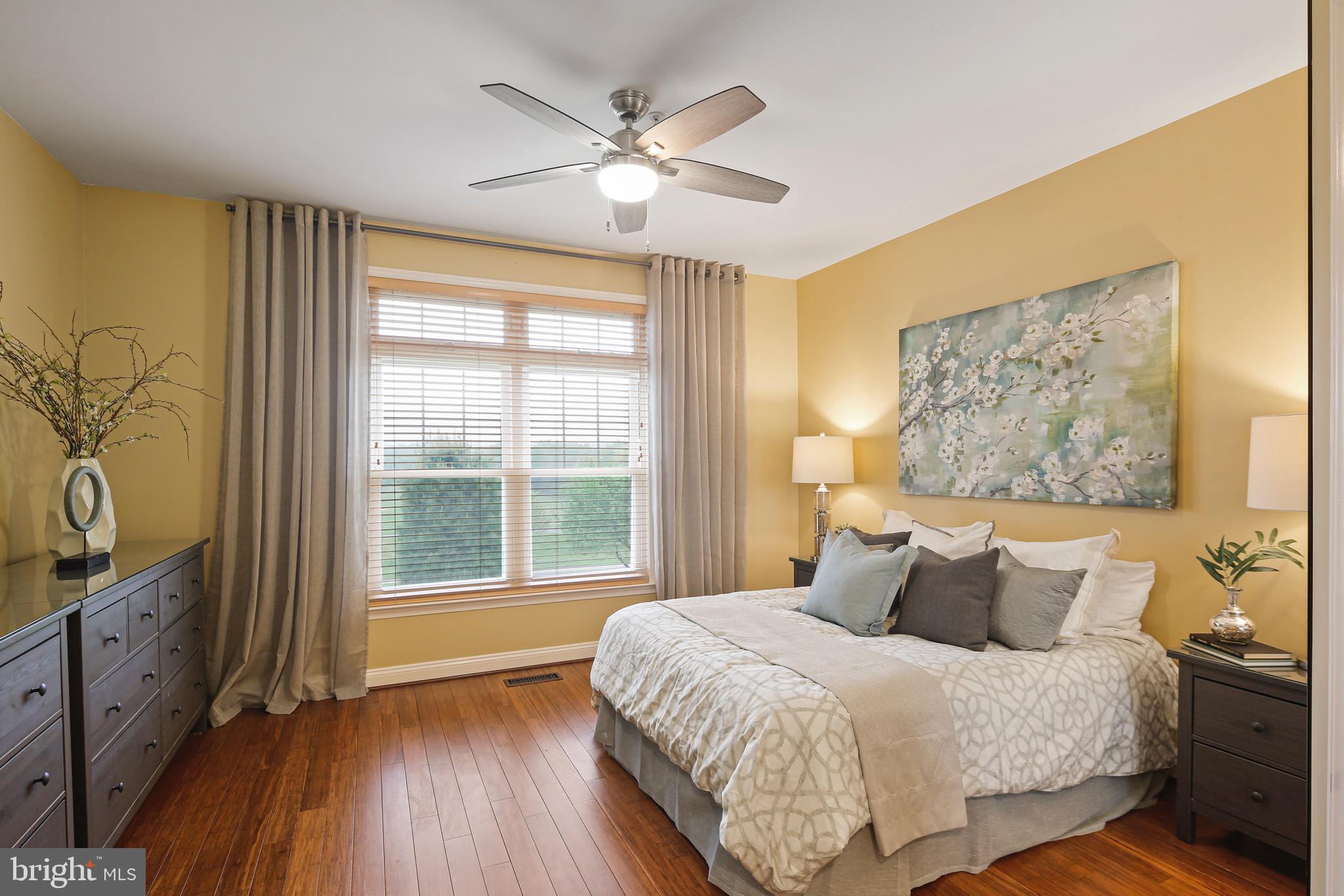 FAIRWAY VILLAS - Residential Lease