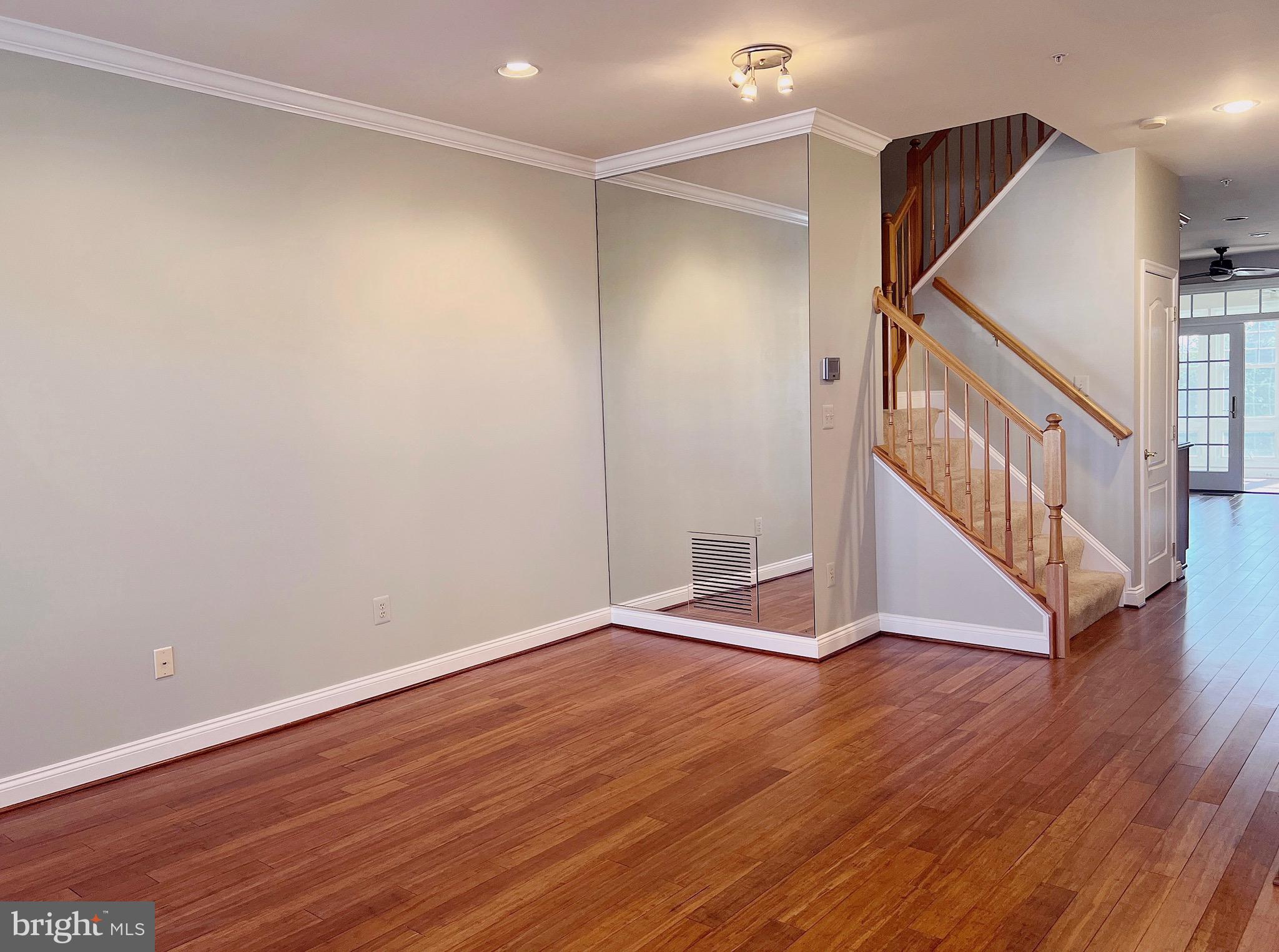 FAIRWAY VILLAS - Residential Lease