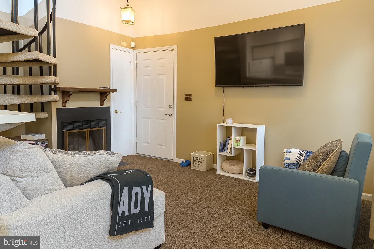 VISTAS AT BOWIE NEW TOWN - Residential