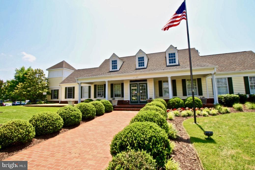 SALEM FIELDS - Residential