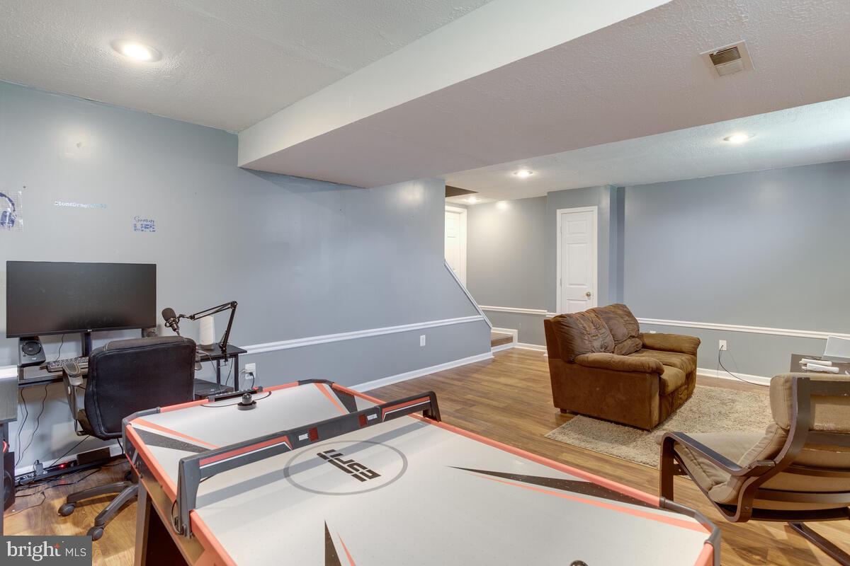 OTTER CREEK LANDING - Residential