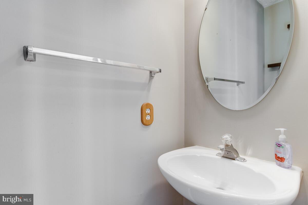 OTTER CREEK LANDING - Residential