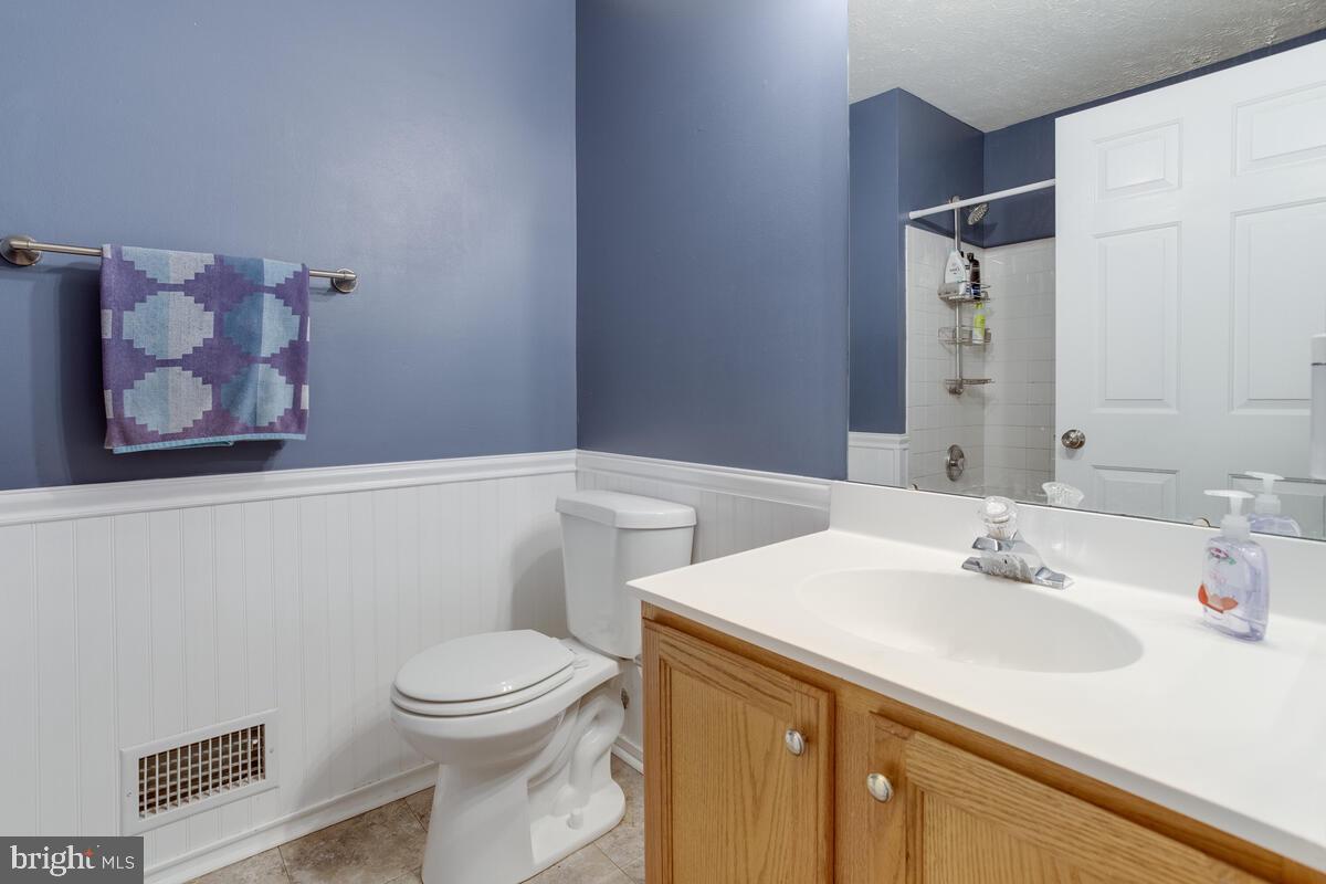 OTTER CREEK LANDING - Residential