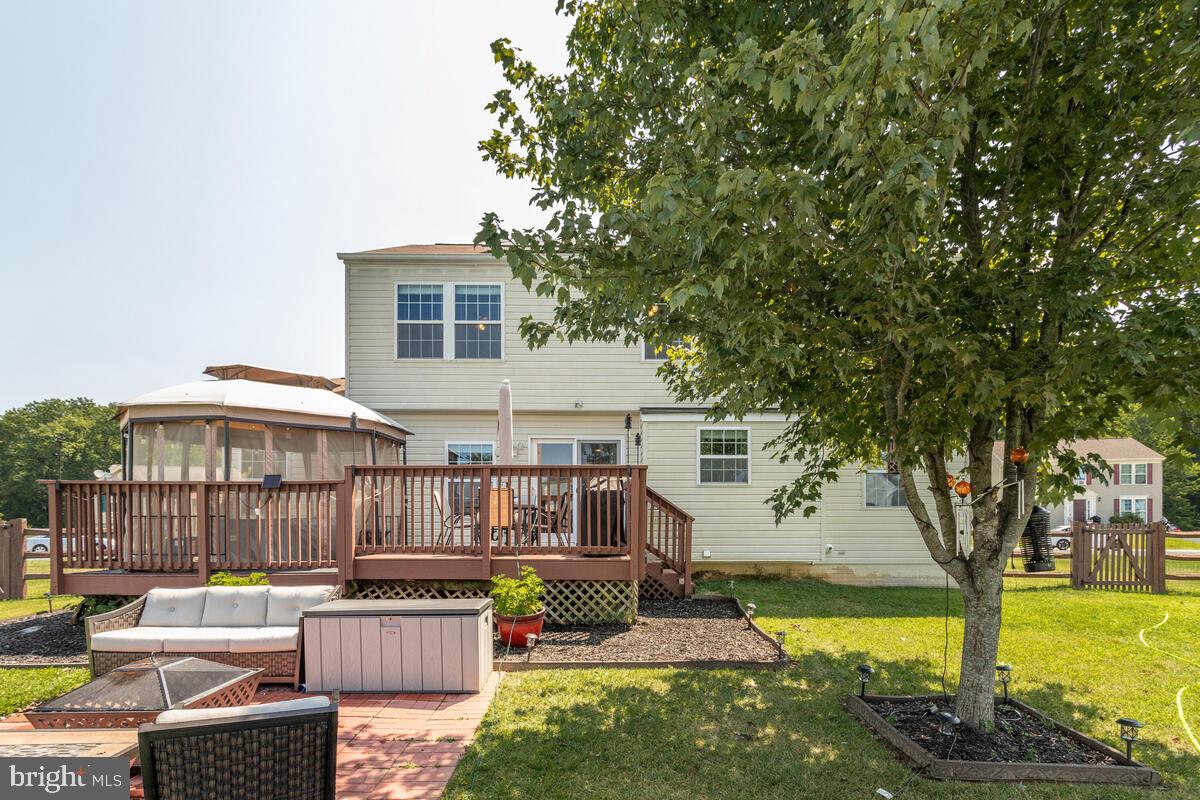 OTTER CREEK LANDING - Residential