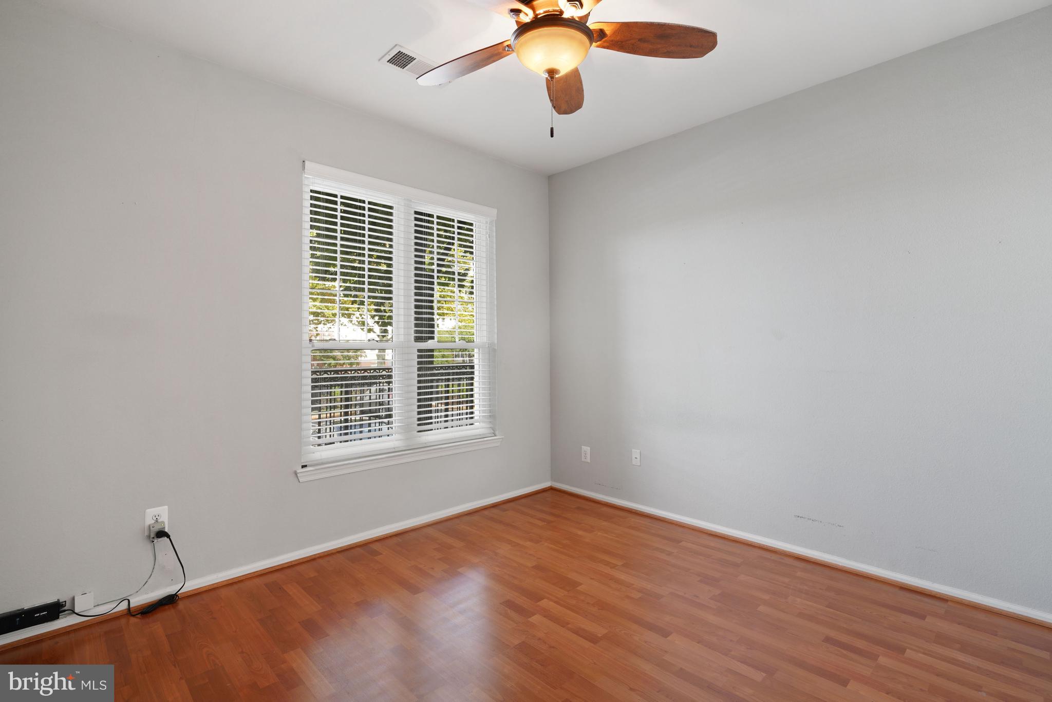 GATES OF MCLEAN - Residential Lease