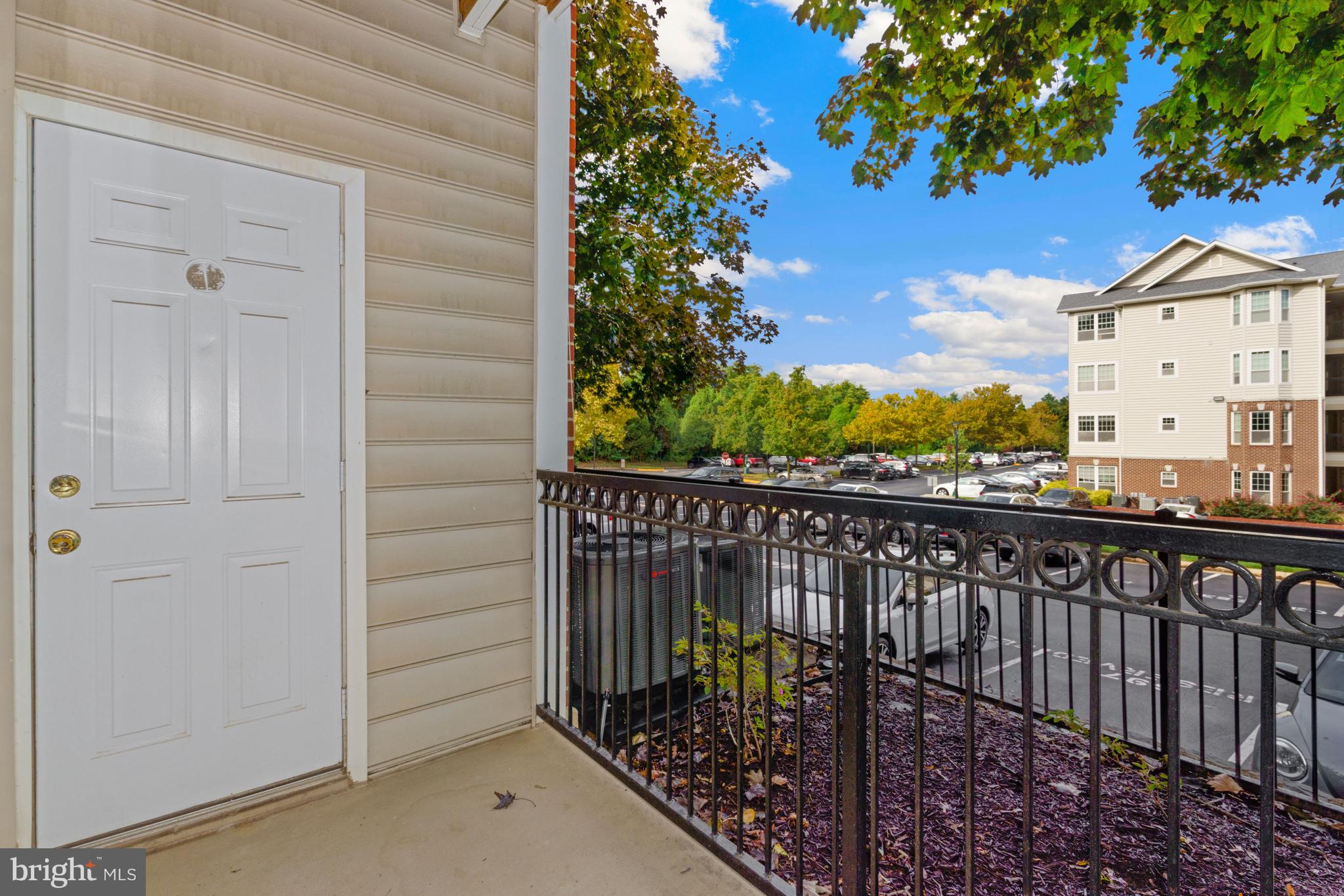 GATES OF MCLEAN - Residential Lease