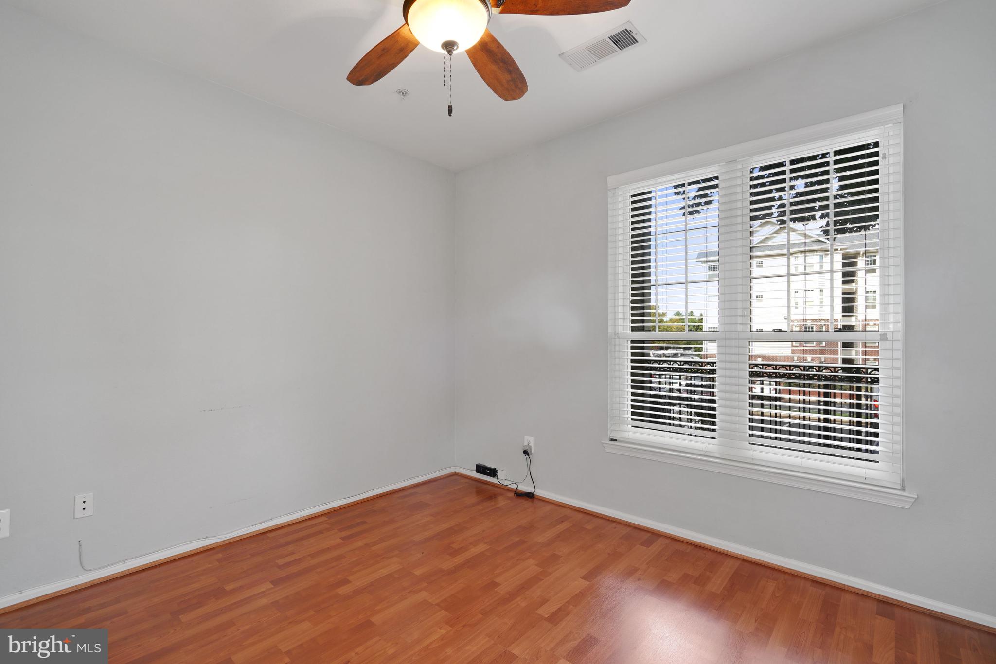 GATES OF MCLEAN - Residential Lease