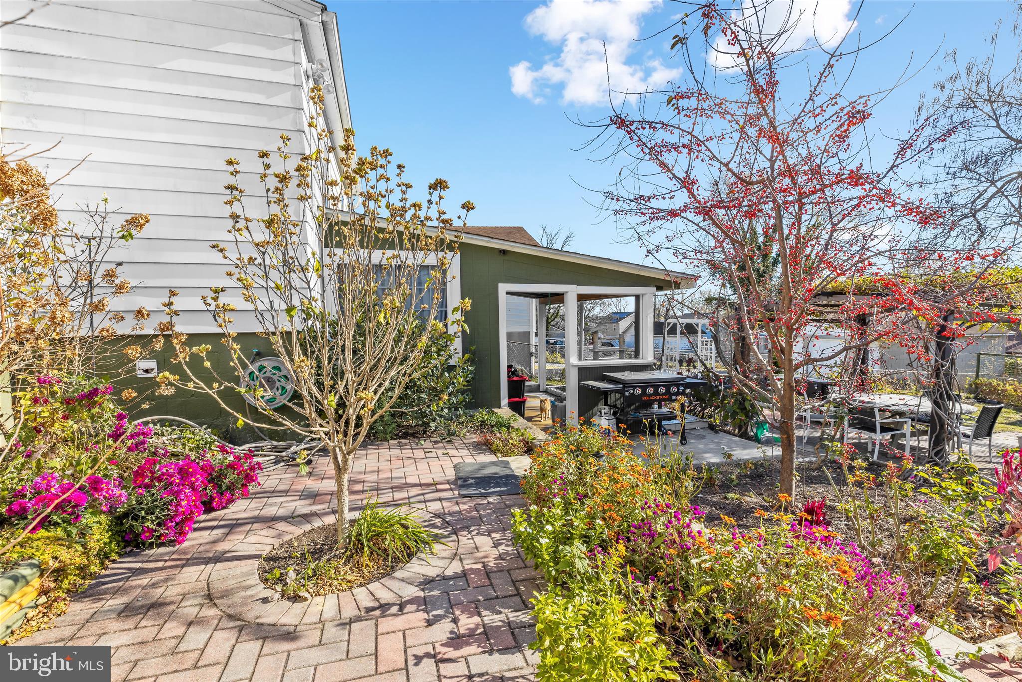 ROSEMONT - Residential