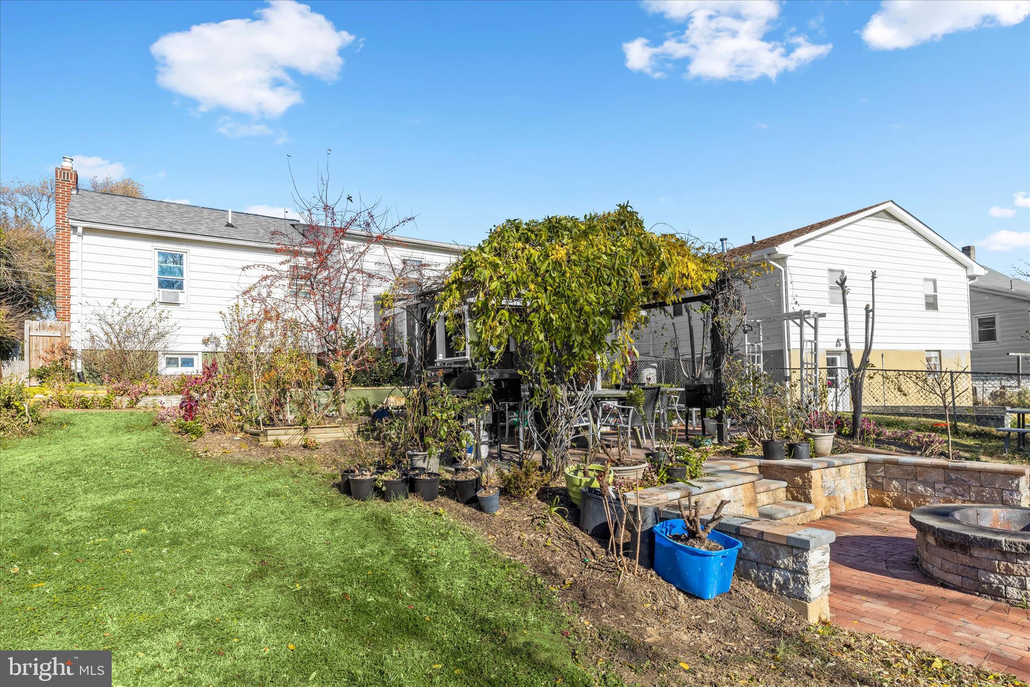 ROSEMONT - Residential