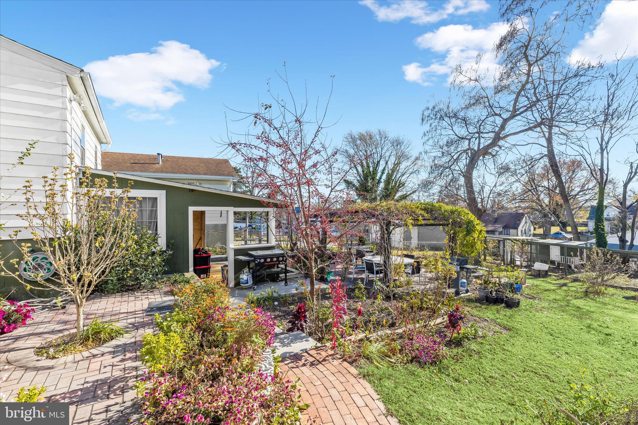 ROSEMONT - Residential