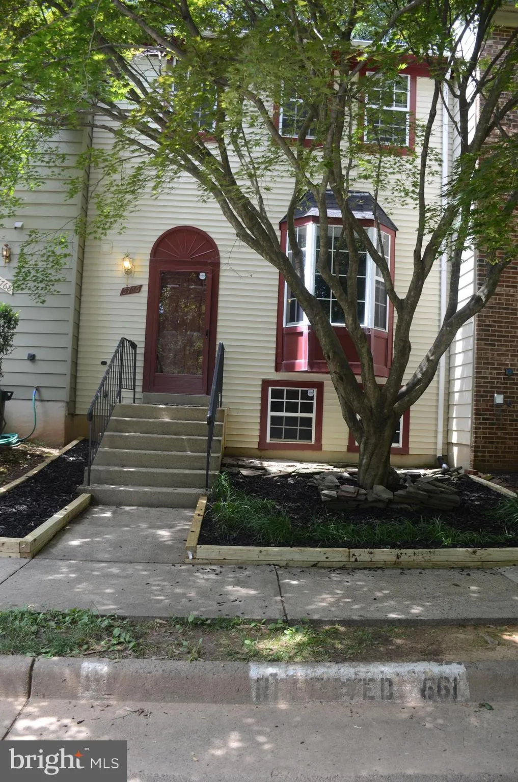 5766 Walnut Wood Lane, Burke, VA 22015
