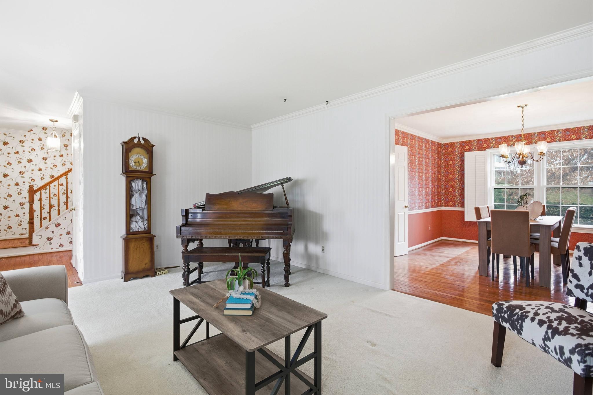 SIGNAL HILL - Residential