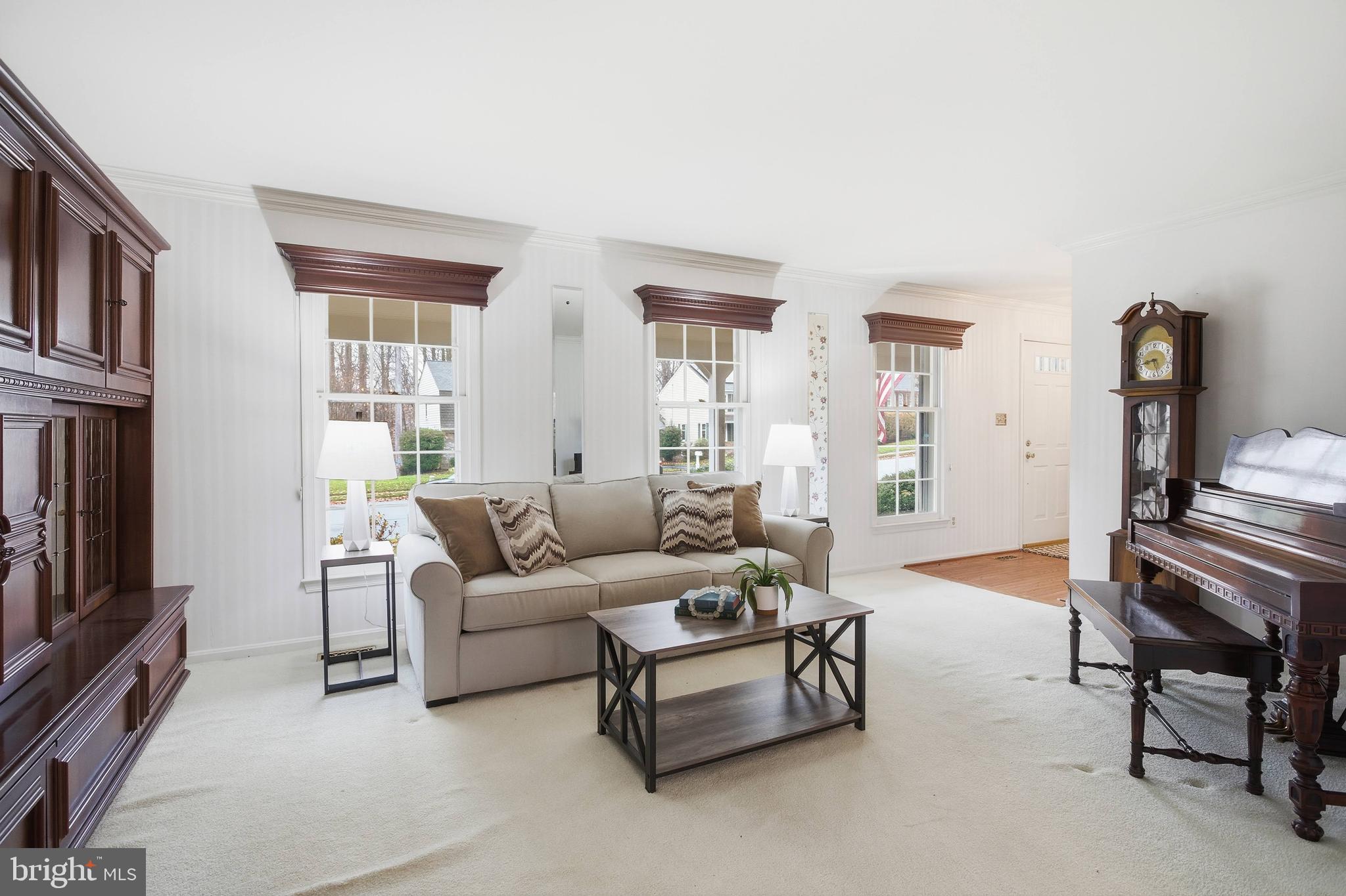 SIGNAL HILL - Residential